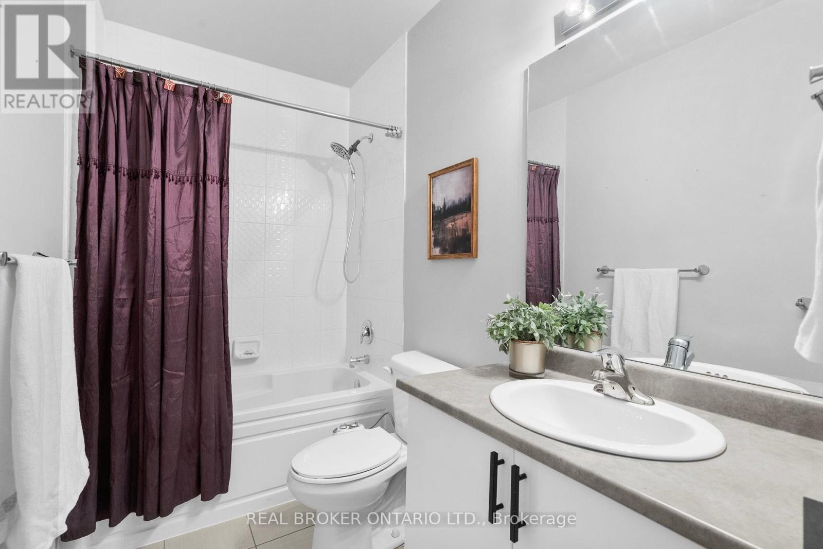 Photo 18 of 207 1204 Main Street E, Milton ON