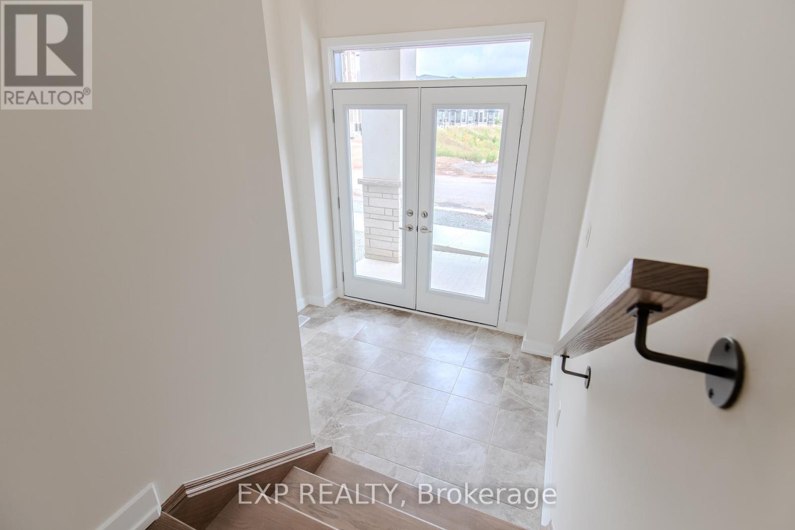 Photo 19 of 1213 Dartmouth Crescent, Oakville ON
