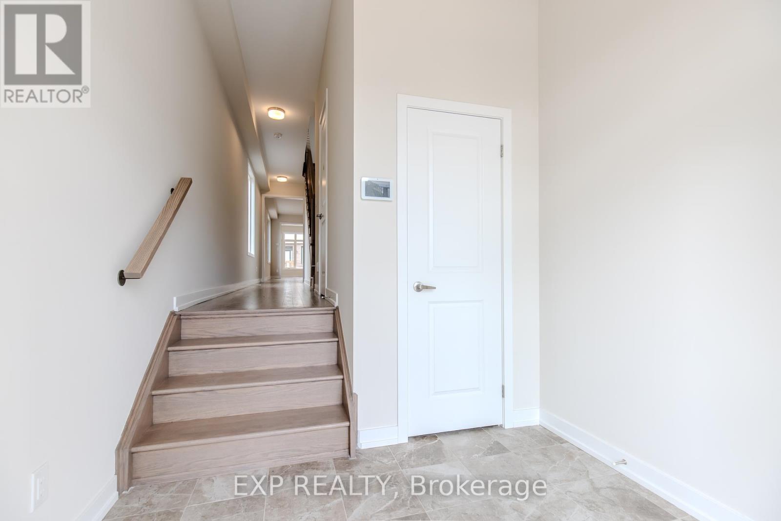 Photo 28 of 1213 Dartmouth Crescent, Oakville ON
