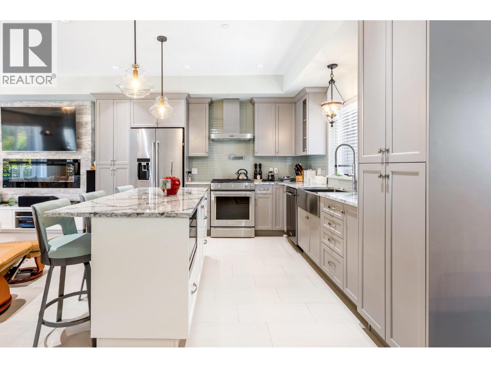 Photo 7 of 26 22810 113 Avenue, Maple Ridge BC
