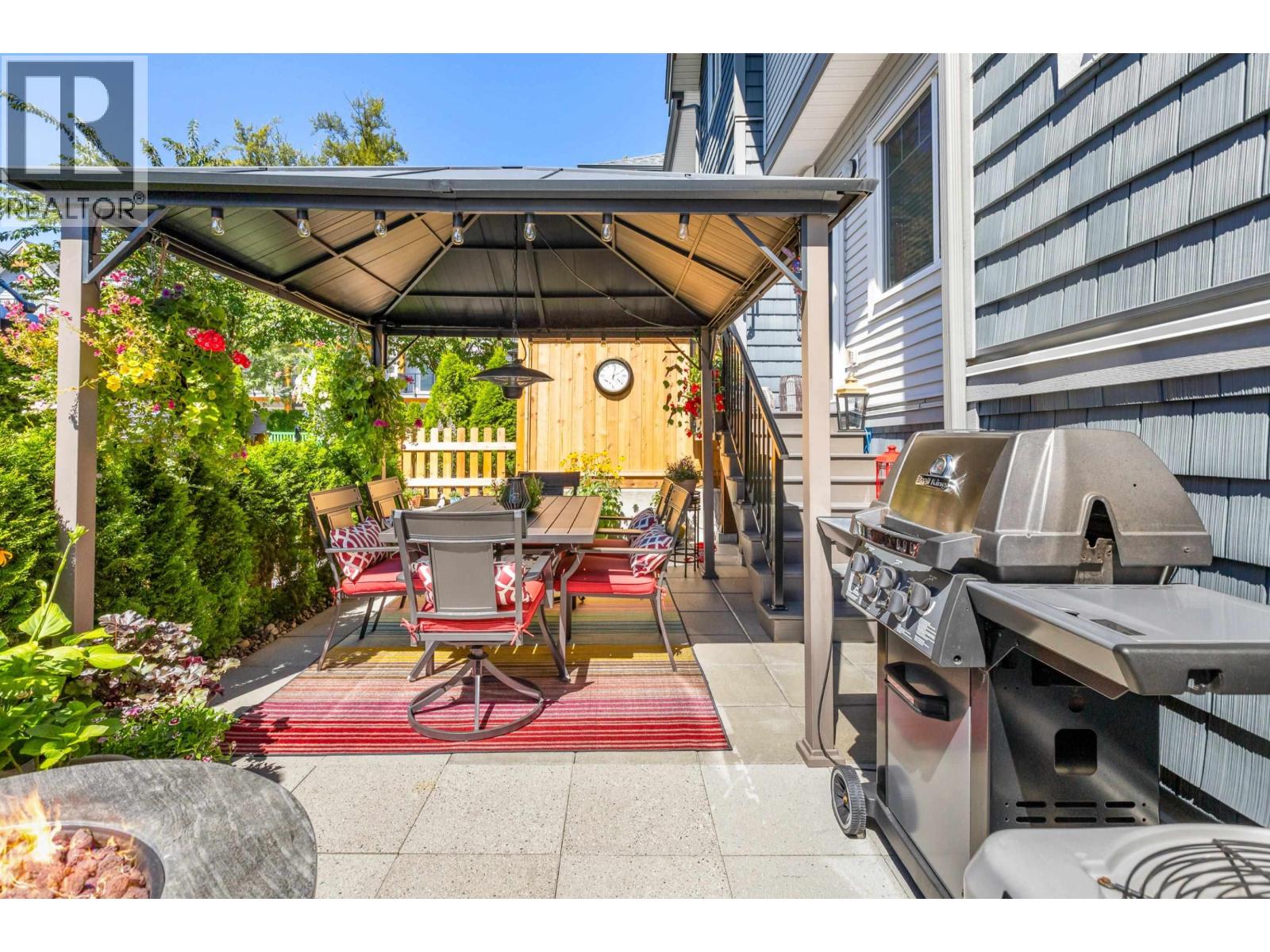 Photo 3 of 26 22810 113 Avenue, Maple Ridge BC