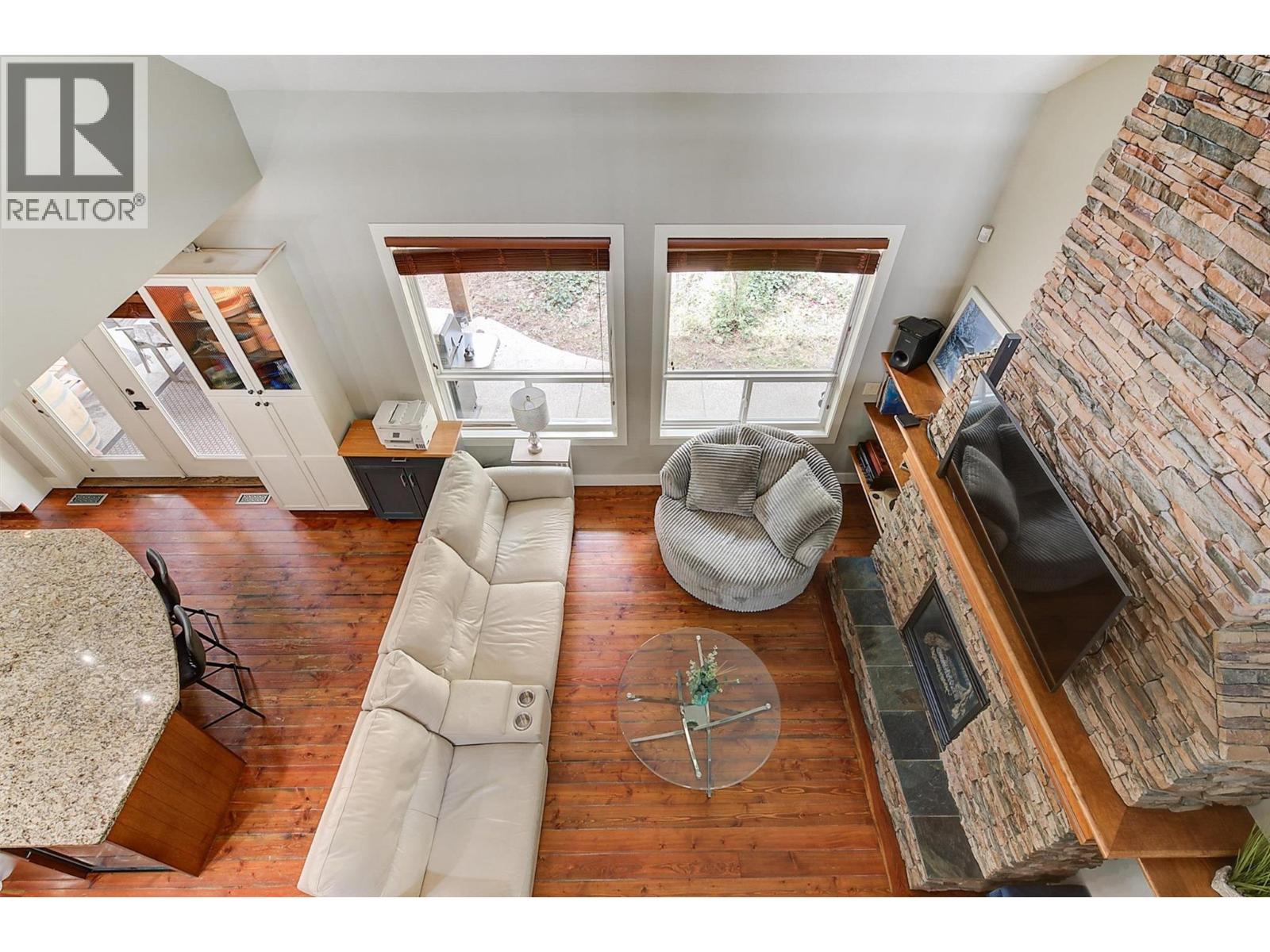  2091 Rose Anne Court, West Kelowna