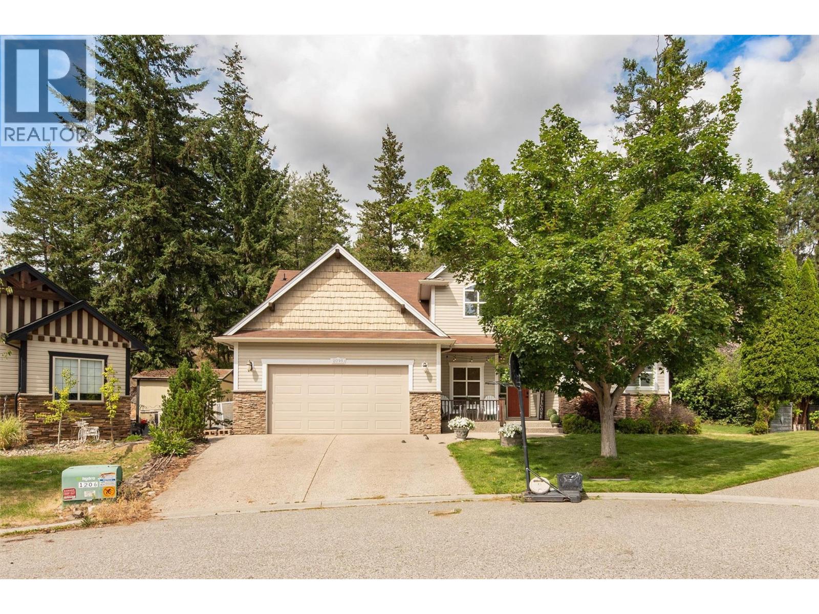  2091 Rose Anne Court, West Kelowna
