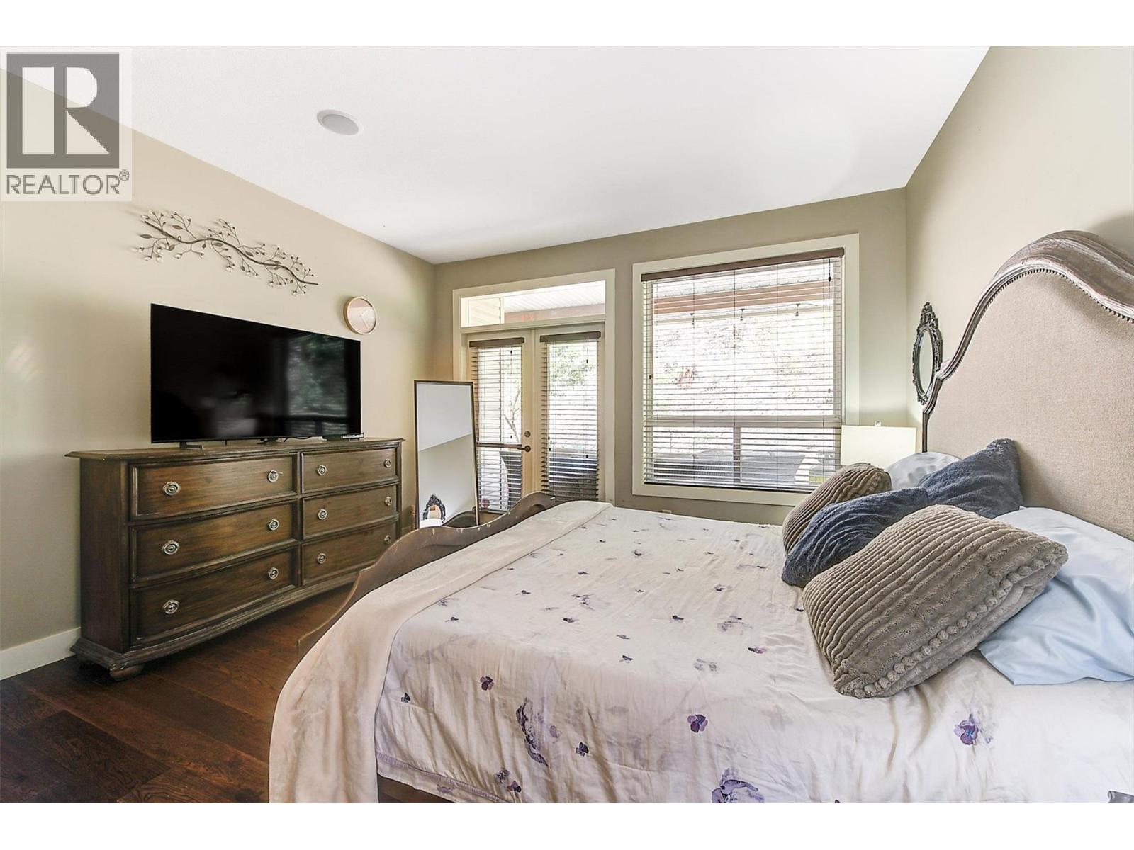  2091 Rose Anne Court, West Kelowna