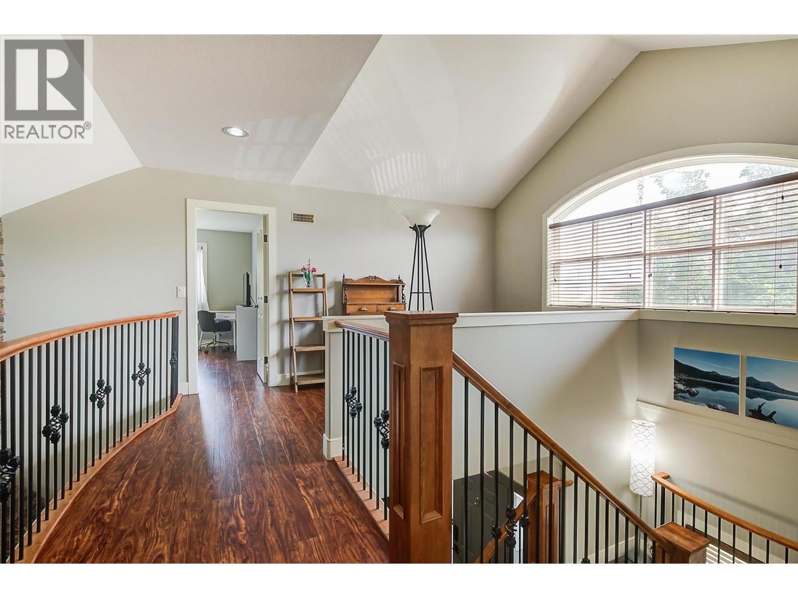  2091 Rose Anne Court, West Kelowna