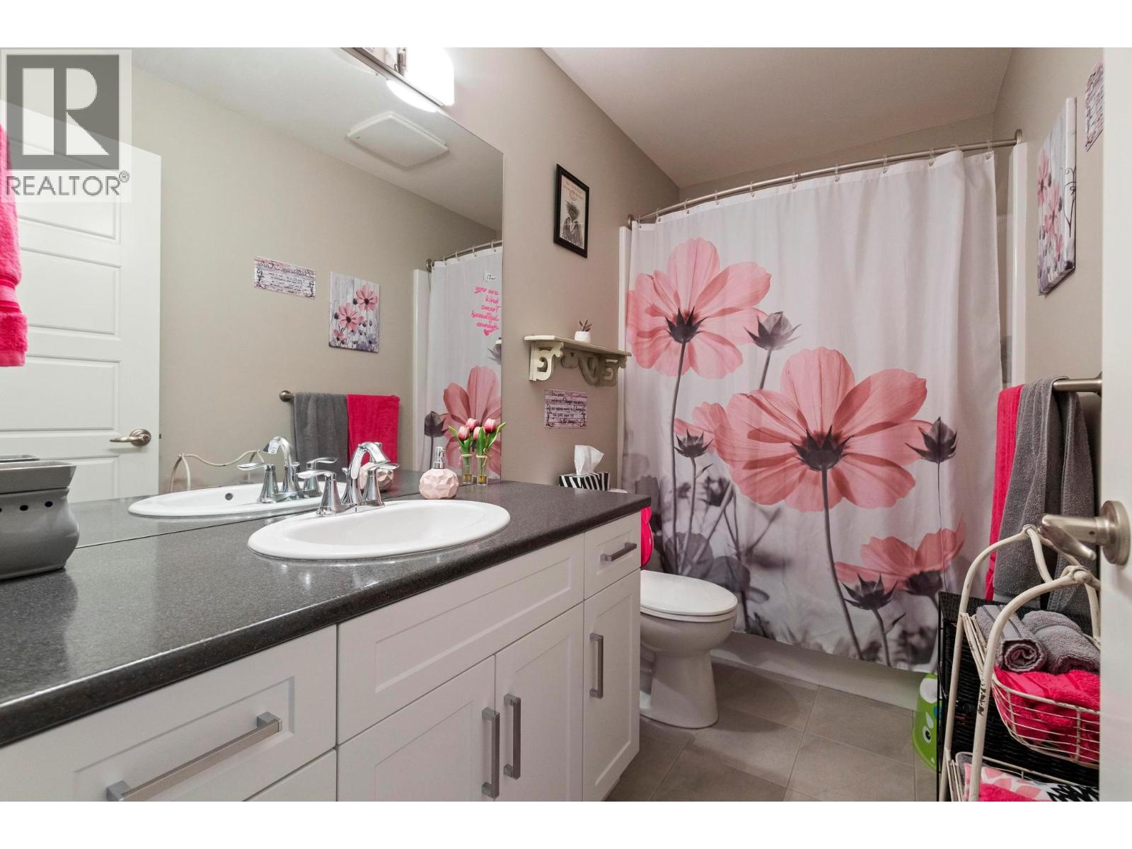 45 3359 Cougar Road, Westbank