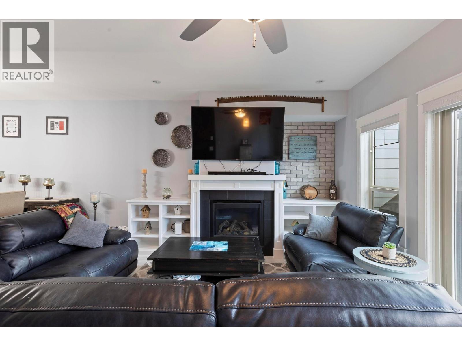 45 3359 Cougar Road, Westbank