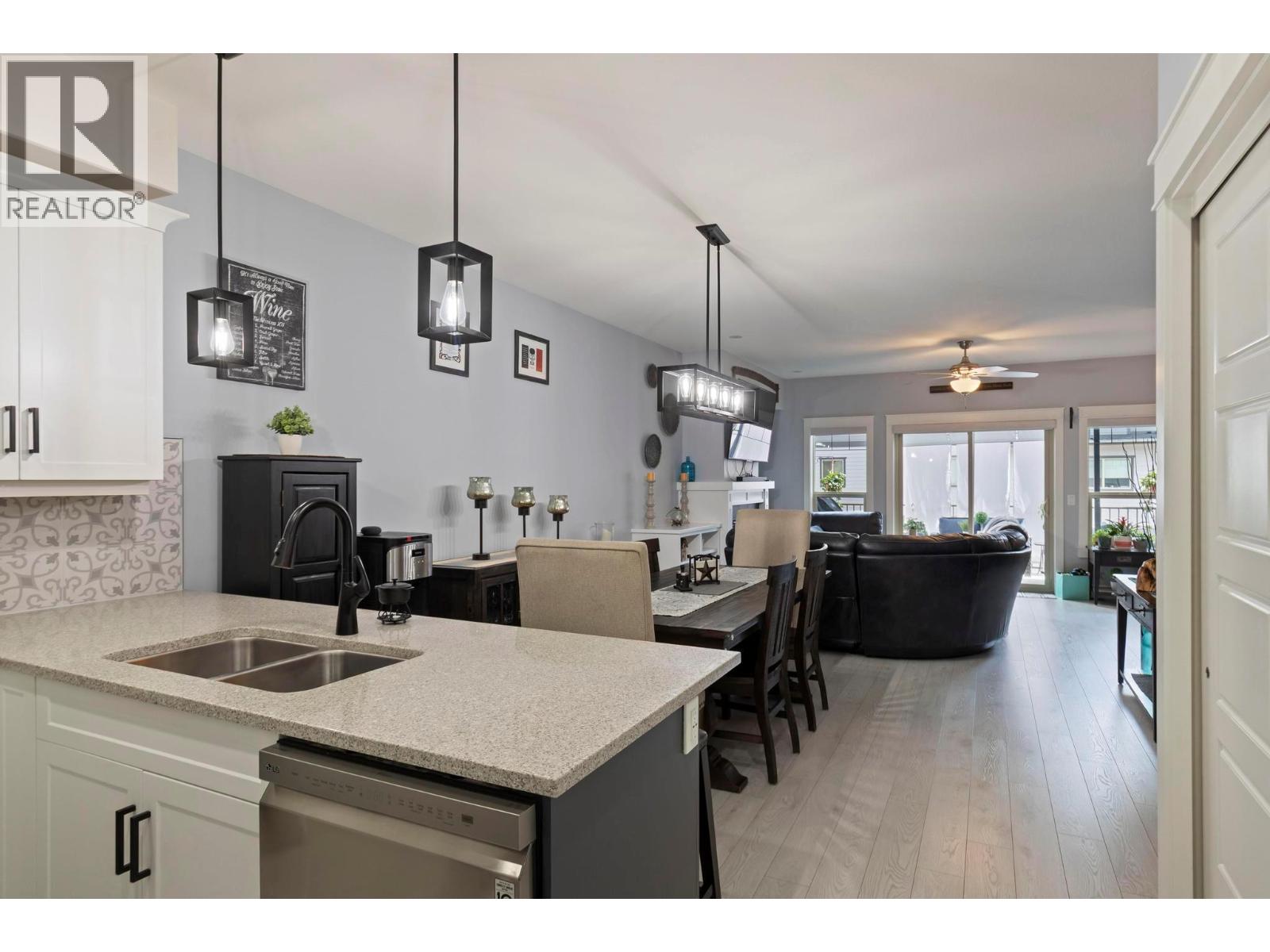 45 3359 Cougar Road, Westbank