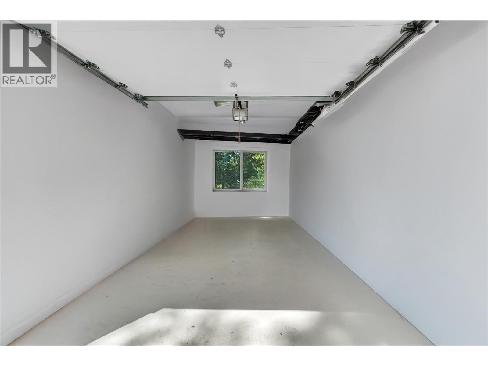  12110 Trewhitt Road West, Lake Country