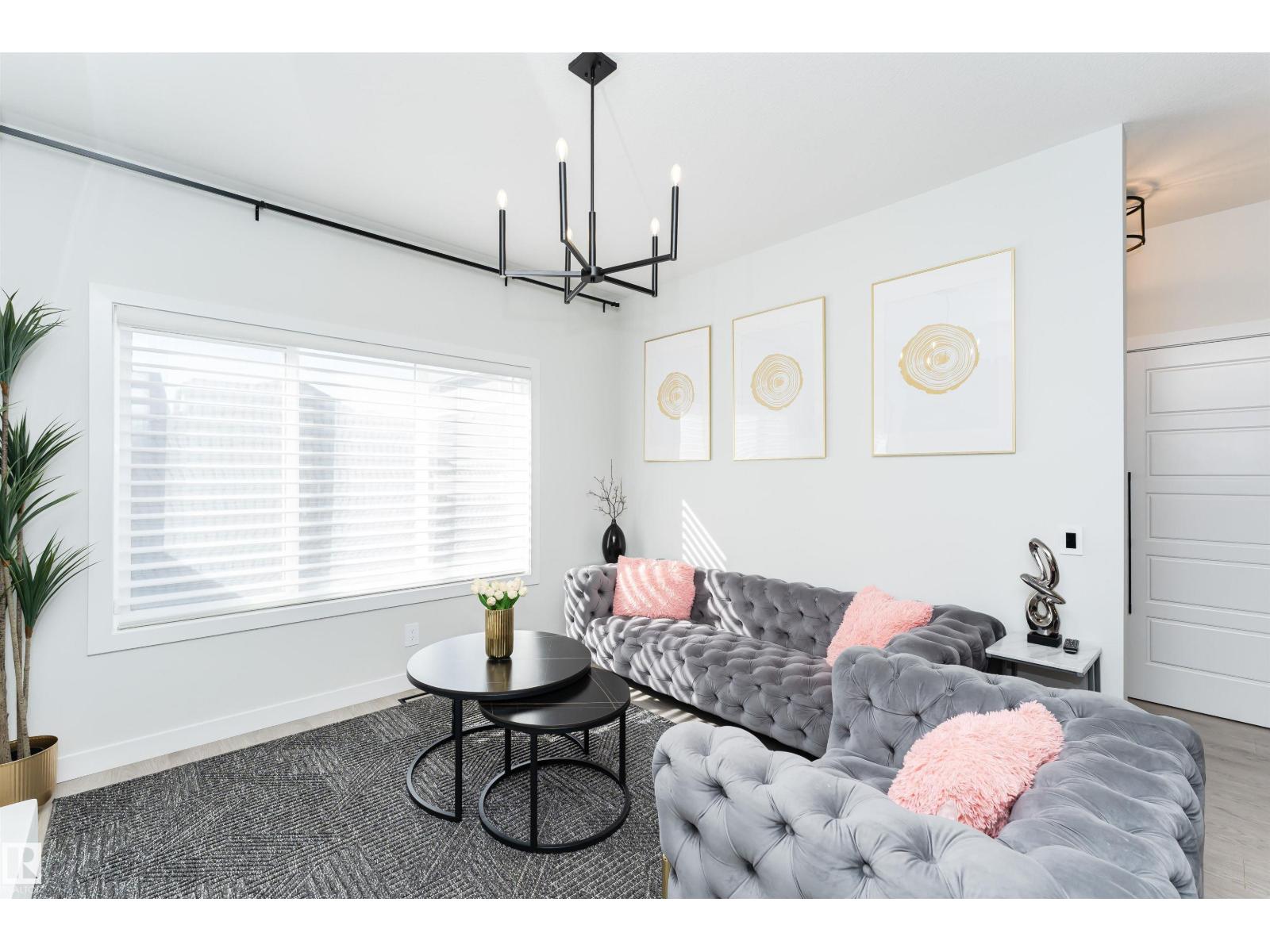 Photo 11 of 7343 179 Av Nw, Edmonton AB