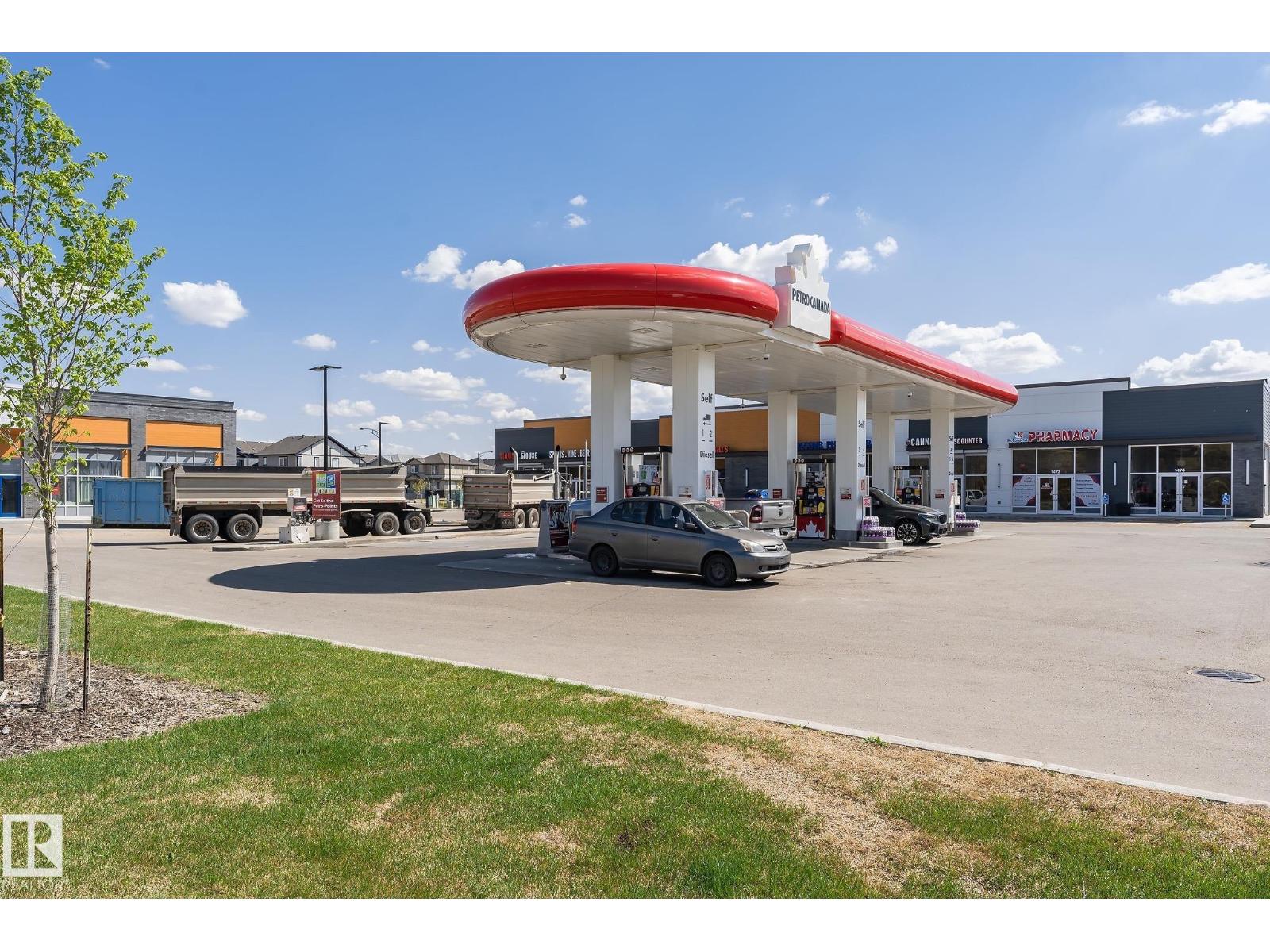 Photo 42 of 7343 179 Av Nw, Edmonton AB