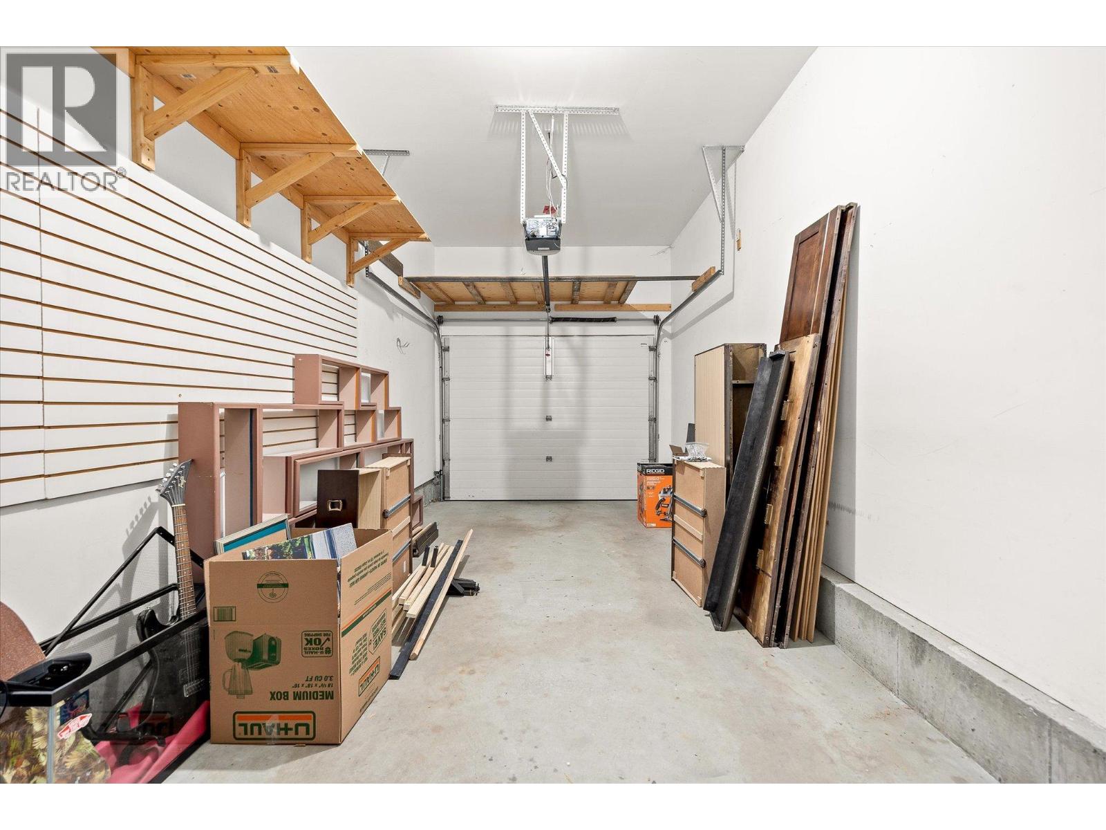 106 5460 Clements Crescent, Peachland