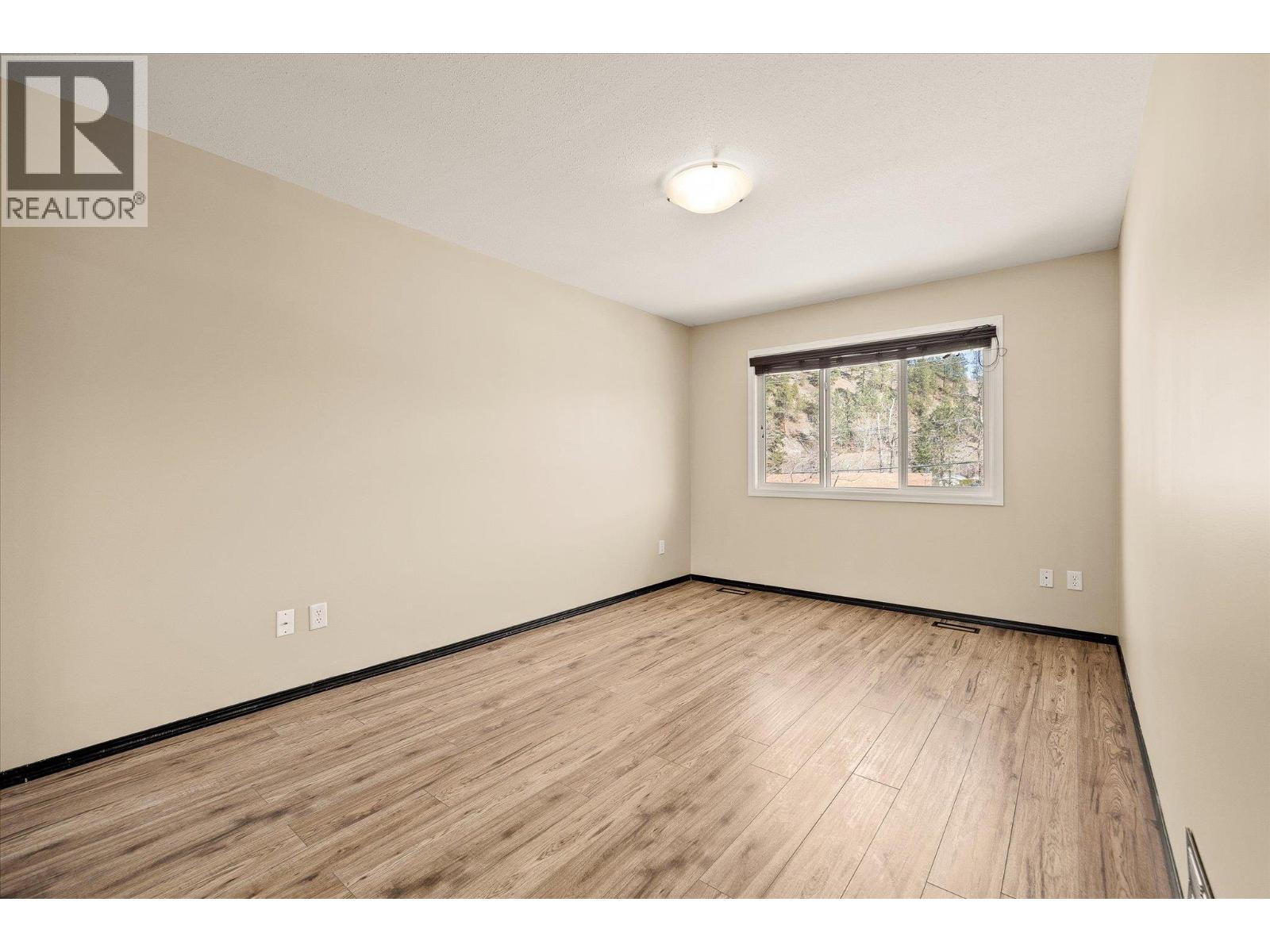 106 5460 Clements Crescent, Peachland