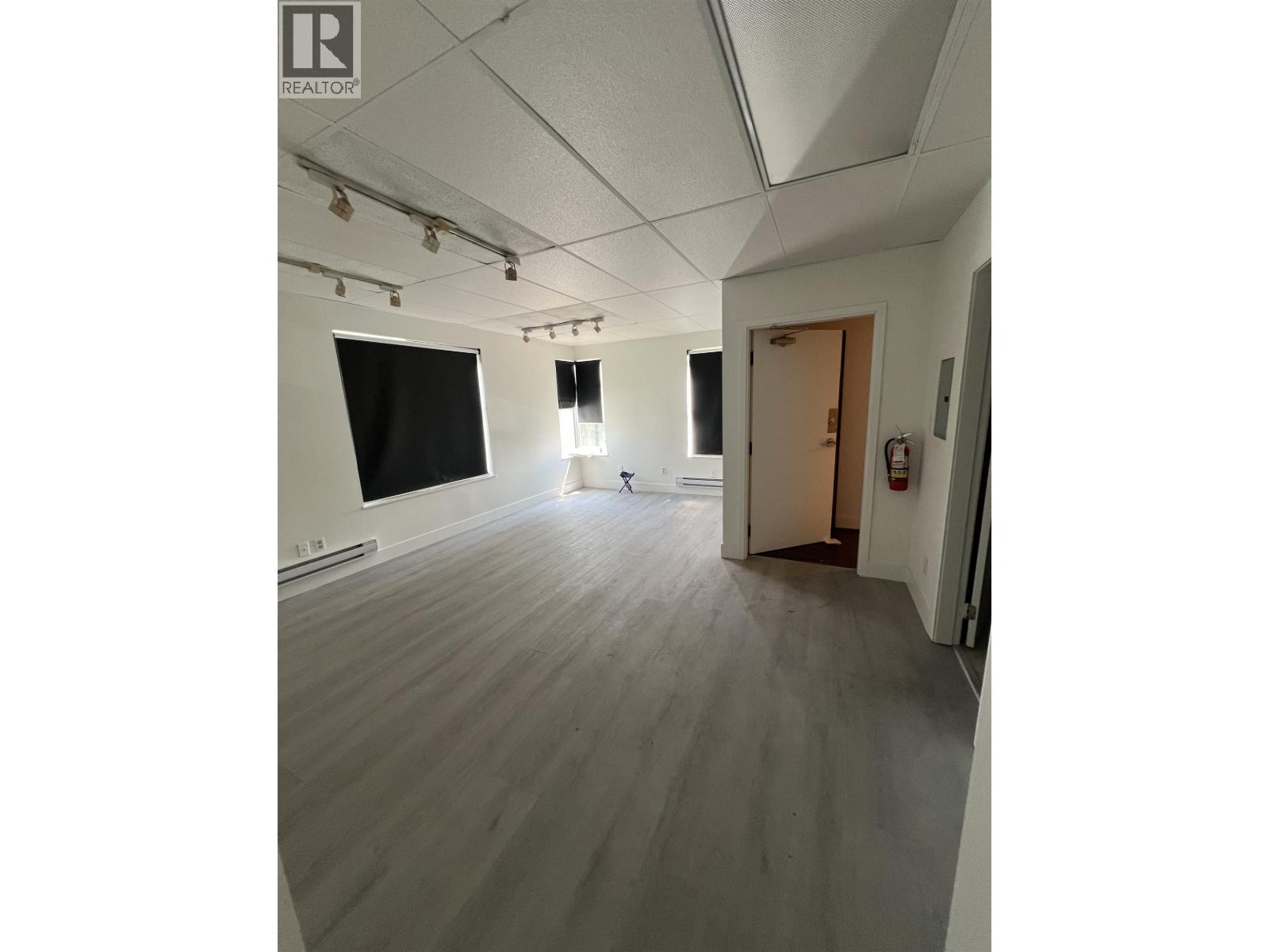 Photo 6 of 112 8828 Heather Street, Vancouver BC