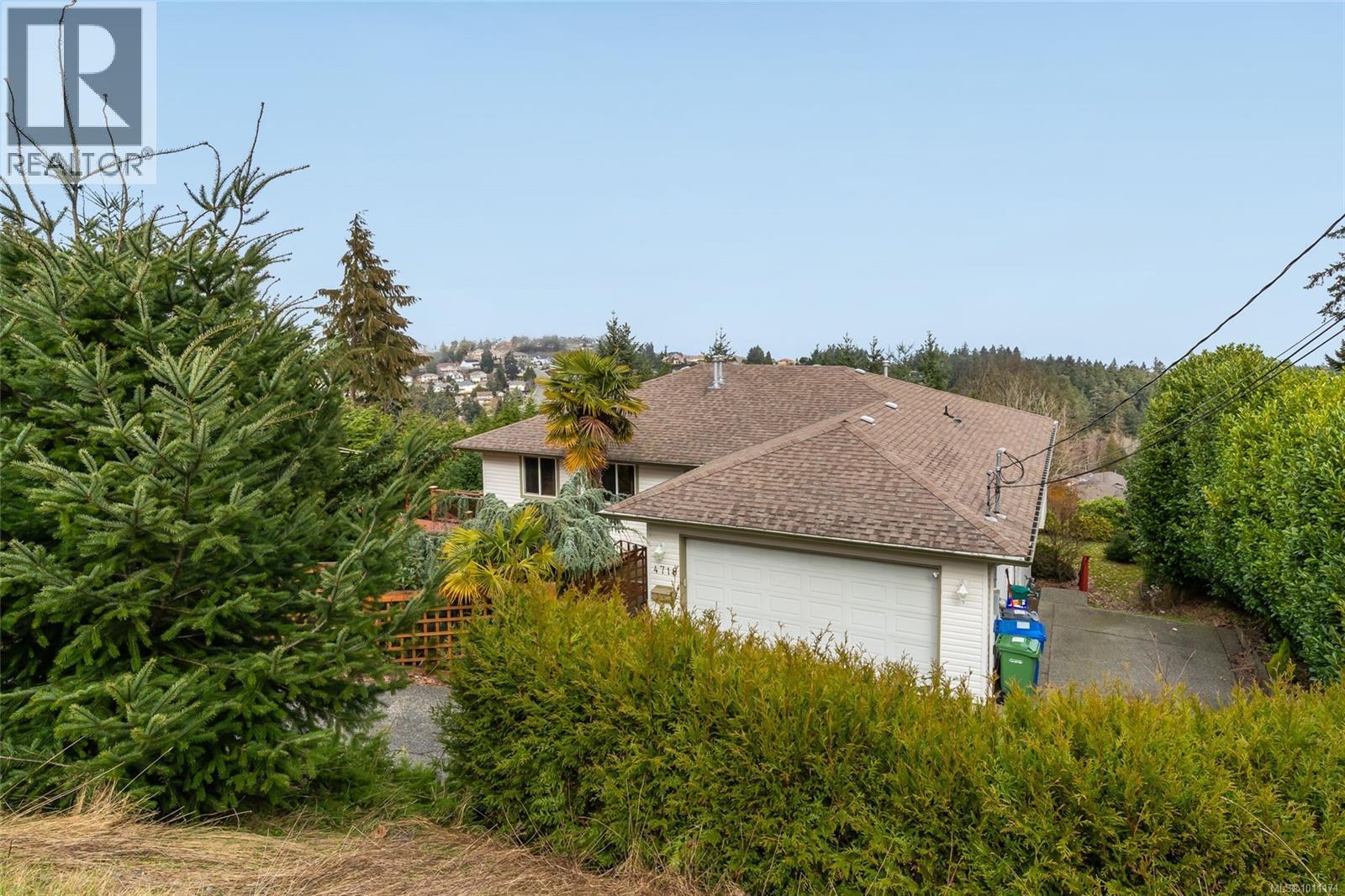 Photo 11 of 4718 Laguna Way, Nanaimo BC