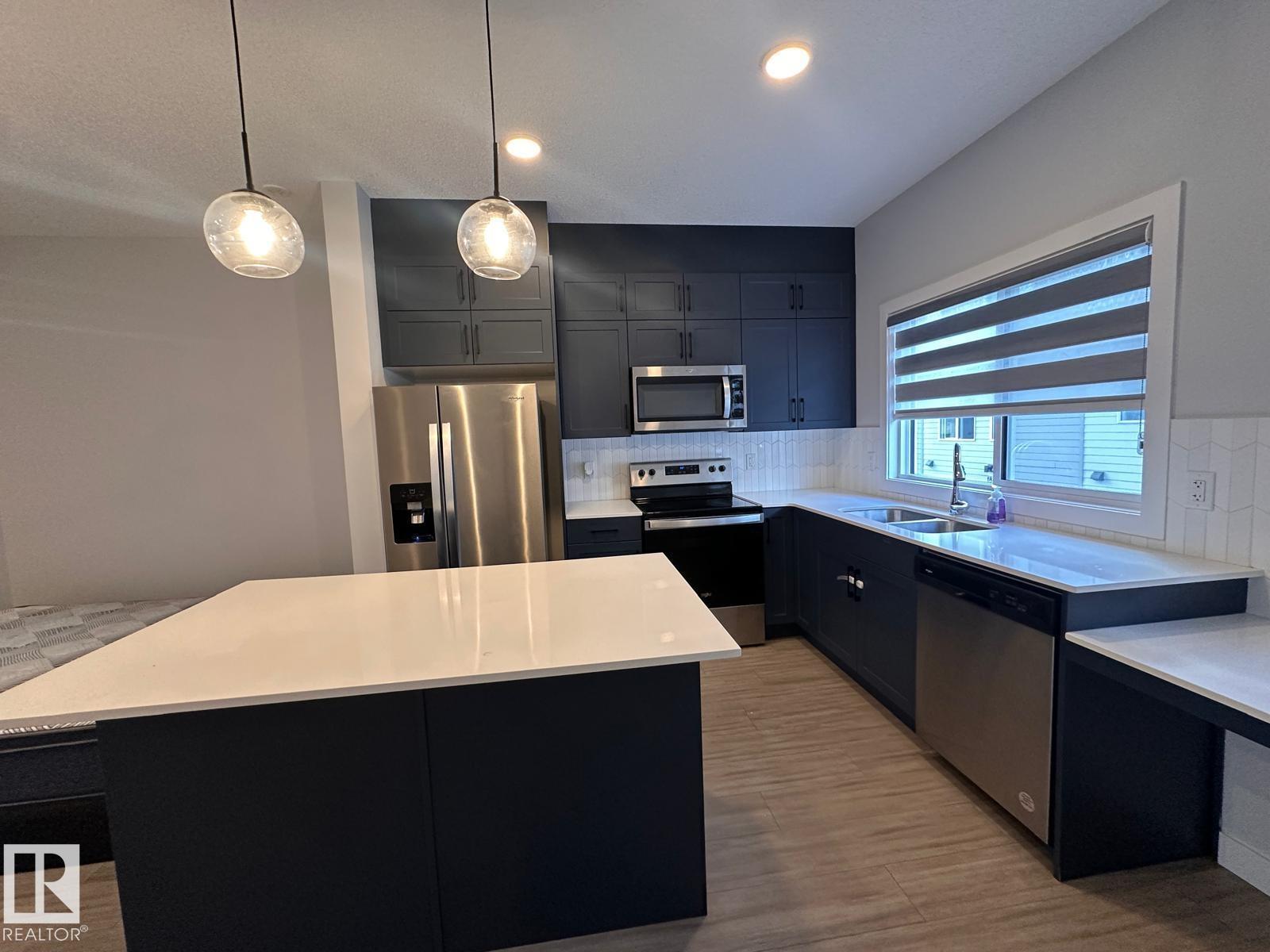Photo 11 of 156 804 Welsh Dr Sw, Edmonton AB