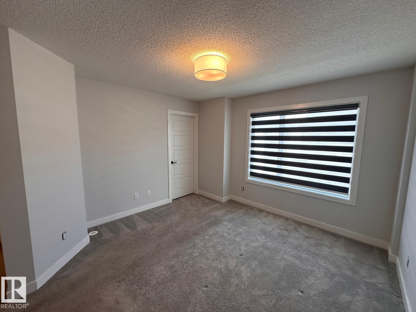 Photo 1 of 156 804 Welsh Dr Sw, Edmonton AB