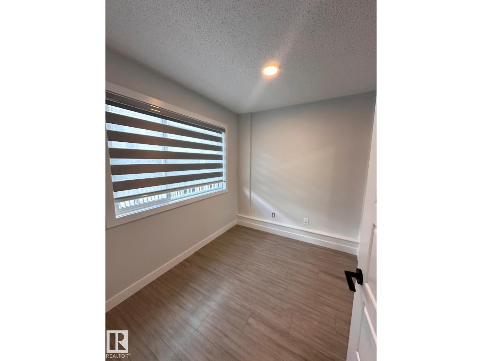 Photo 14 of 156 804 Welsh Dr Sw, Edmonton AB