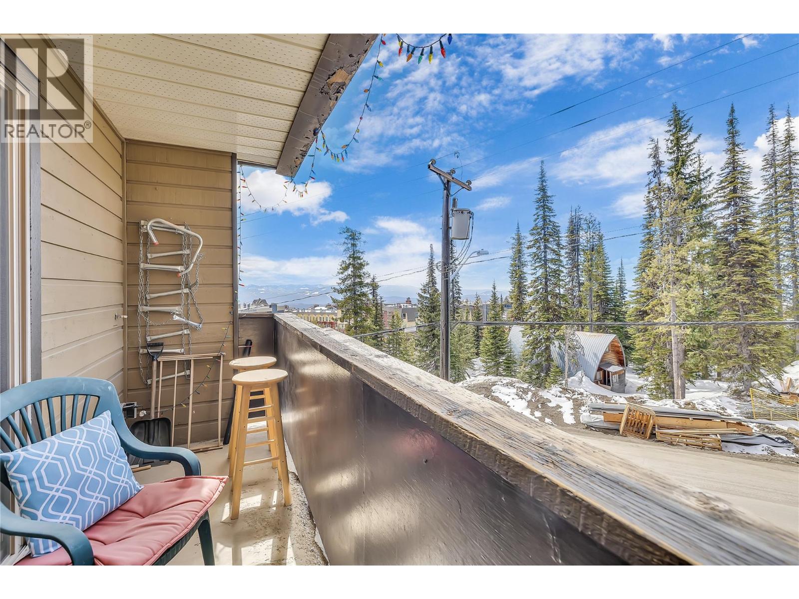 211 6375 Whiskey Jack Road, Big White