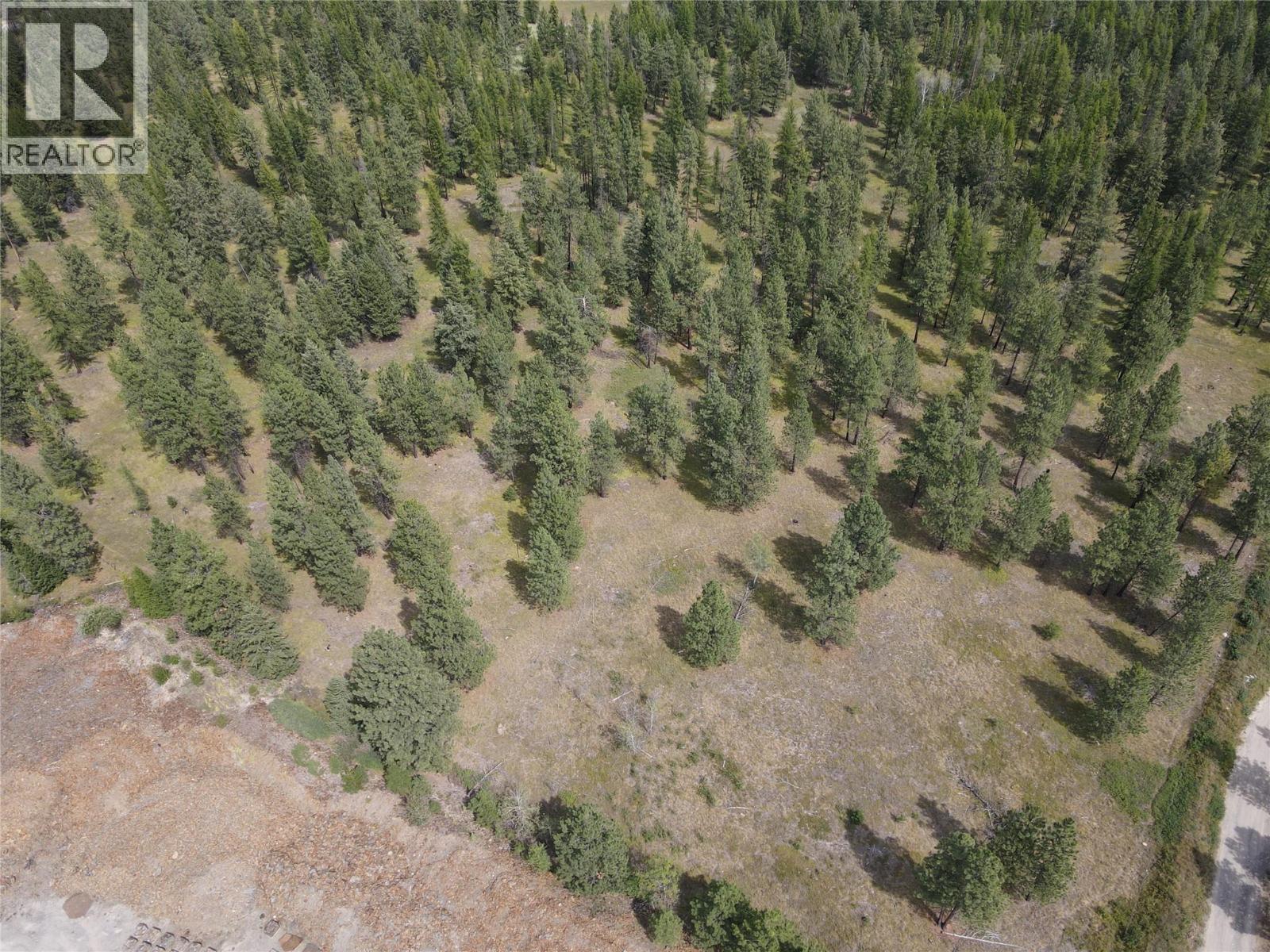 ML 1036752 8086 HWY 95 Highway, Kimberley