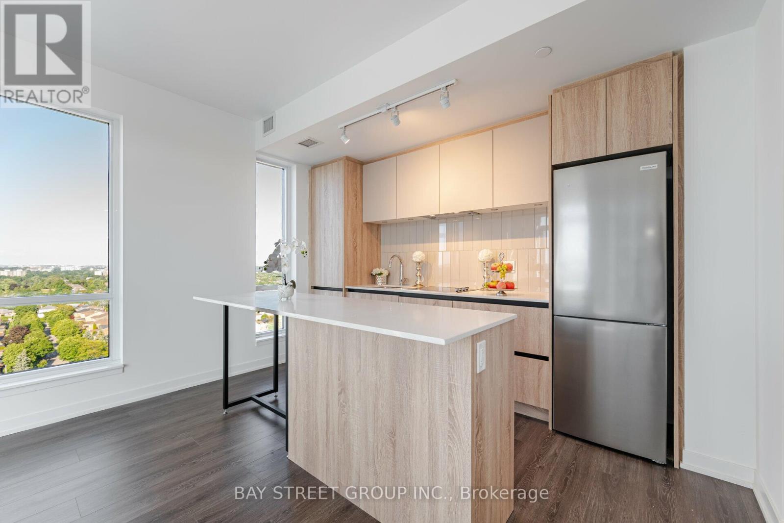 Photo 2 of 1515 7950 Bathurst Street, Vaughan ON