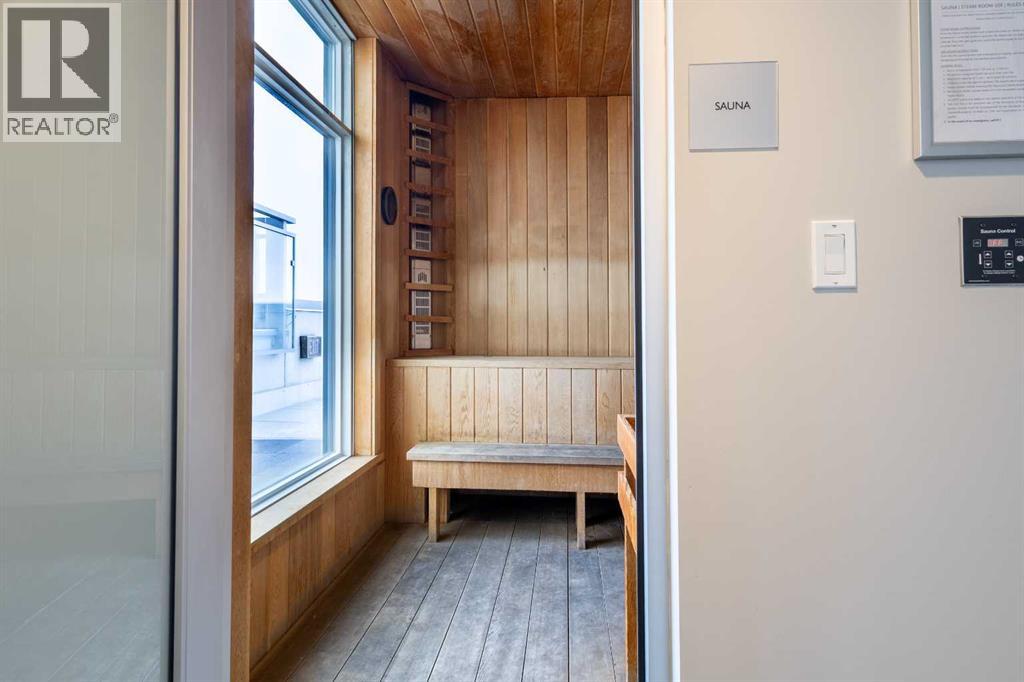 Single Family House High rise for Sale in    Avenue SW Beltline Calgary 