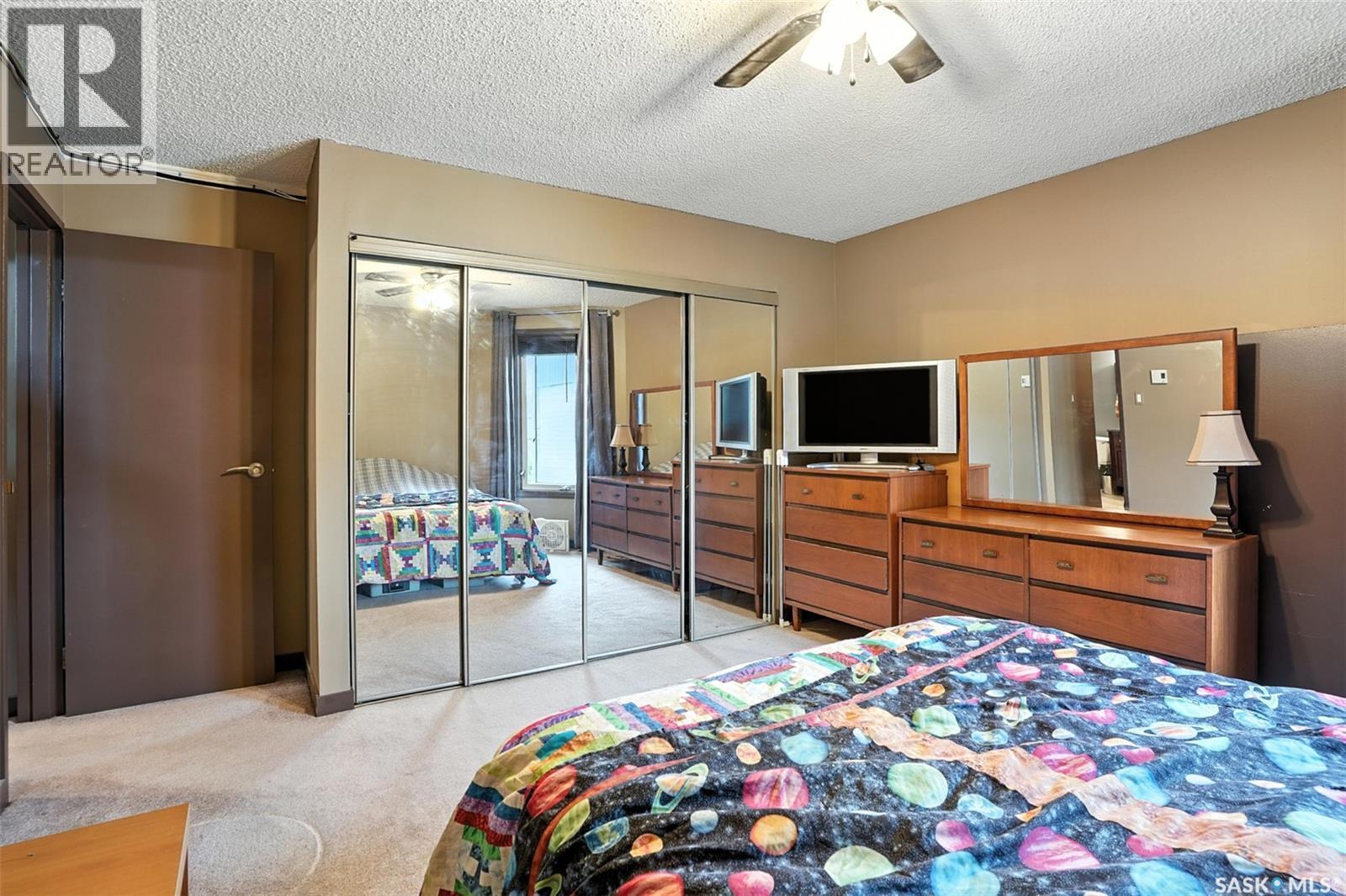 Single Family House Low rise for Sale in   Tait CRESCENT Saskatoon 