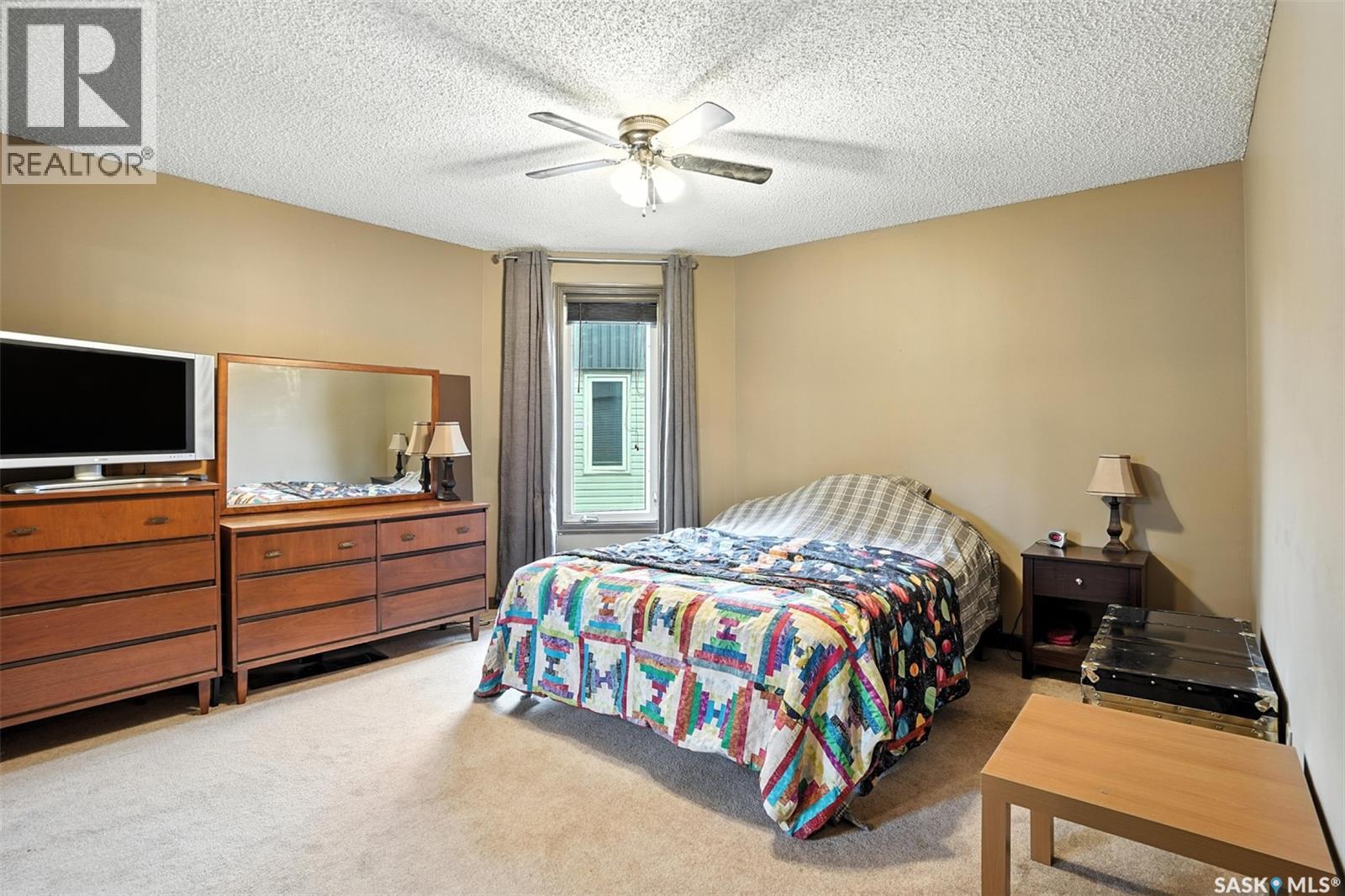 Single Family House Low rise for Sale in   Tait CRESCENT Saskatoon 