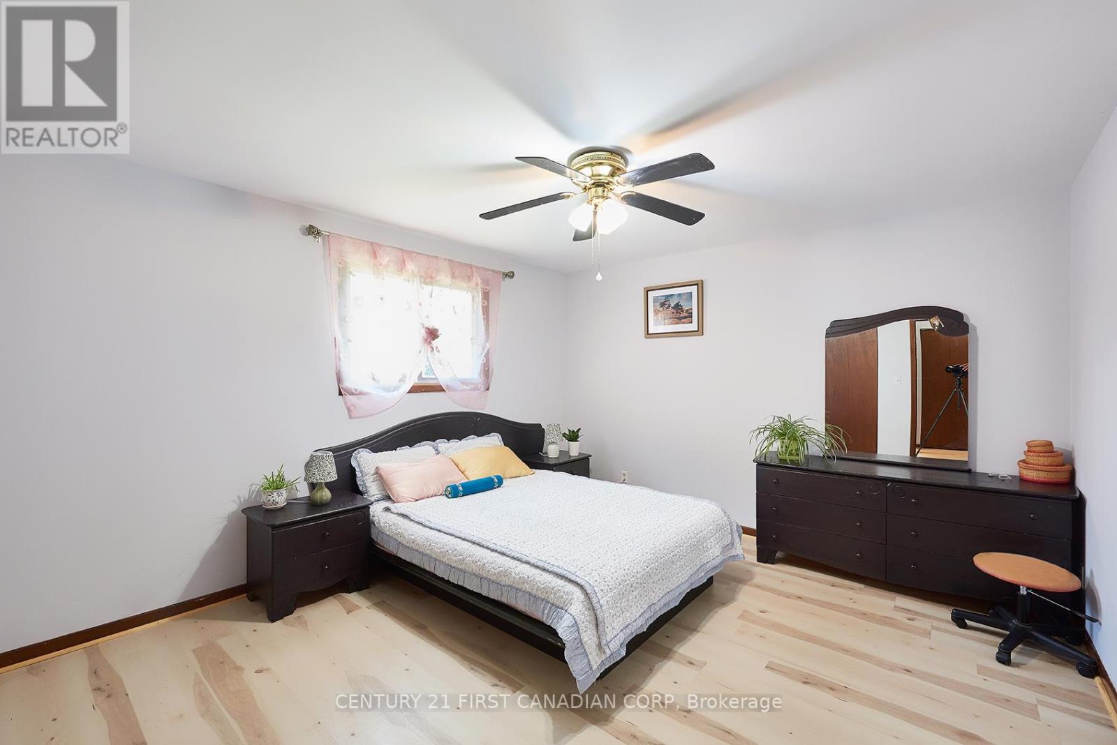 Photo 19 of 10776 Atwater Crescent, Windsor ON