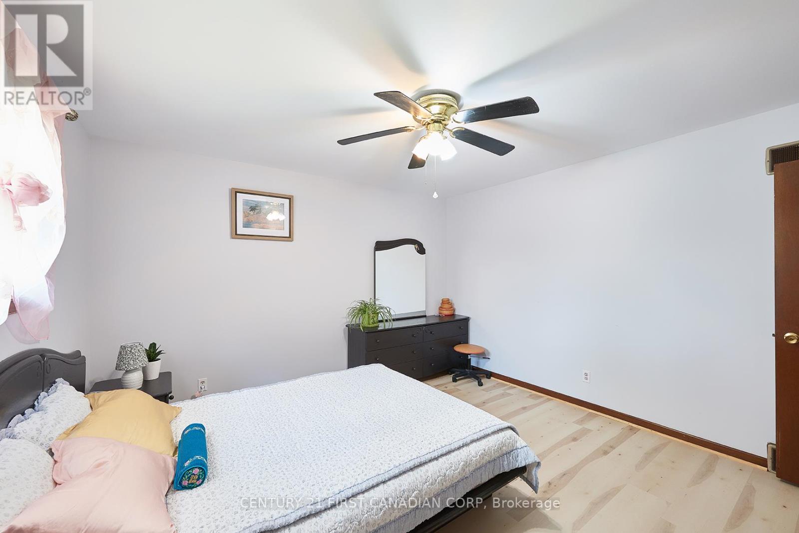 Photo 20 of 10776 Atwater Crescent, Windsor ON