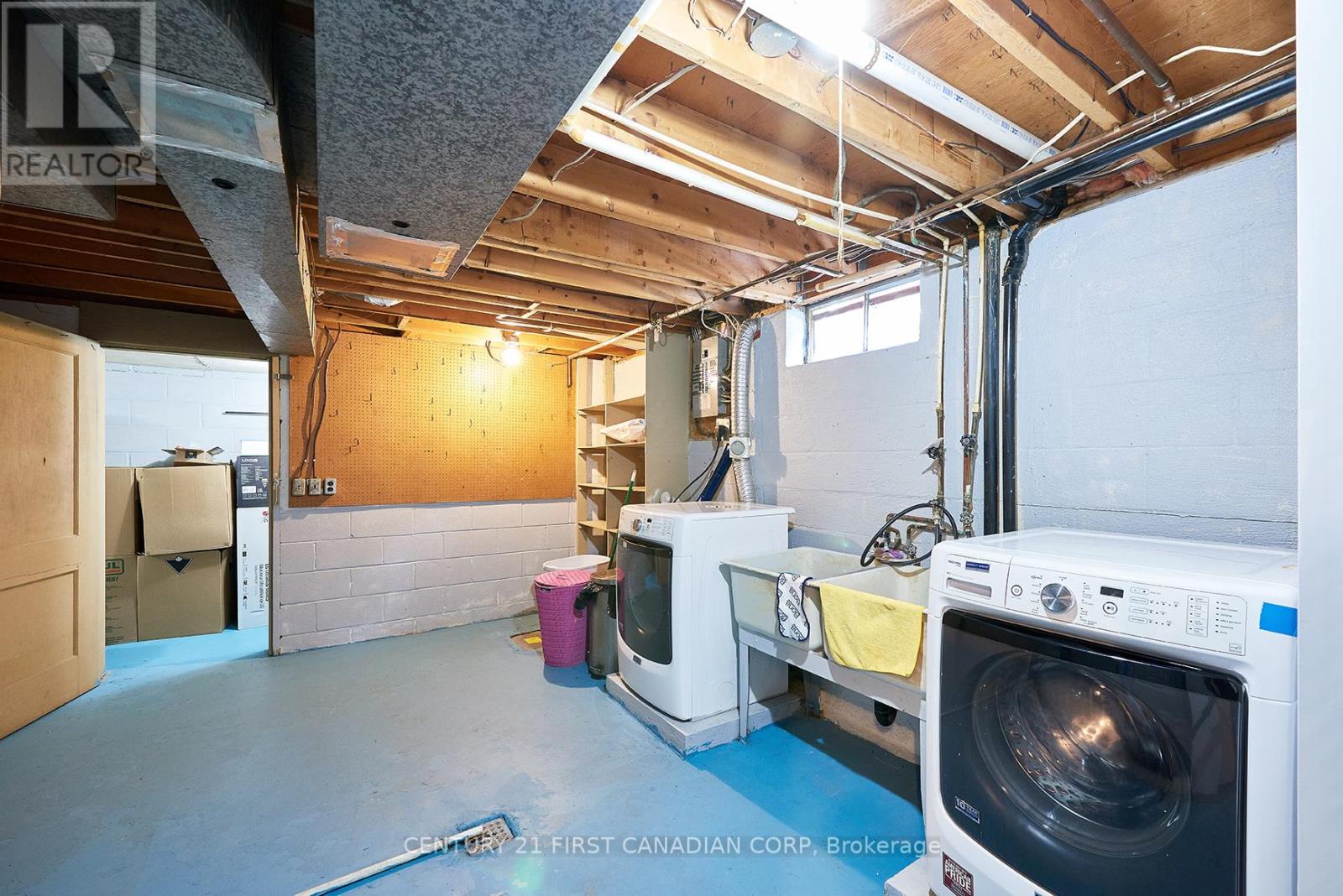Photo 39 of 10776 Atwater Crescent, Windsor ON