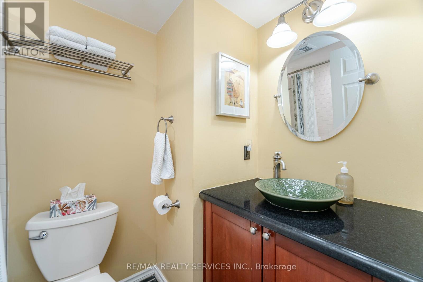 Photo 13 of 1109 310 Mill Street S, Brampton ON