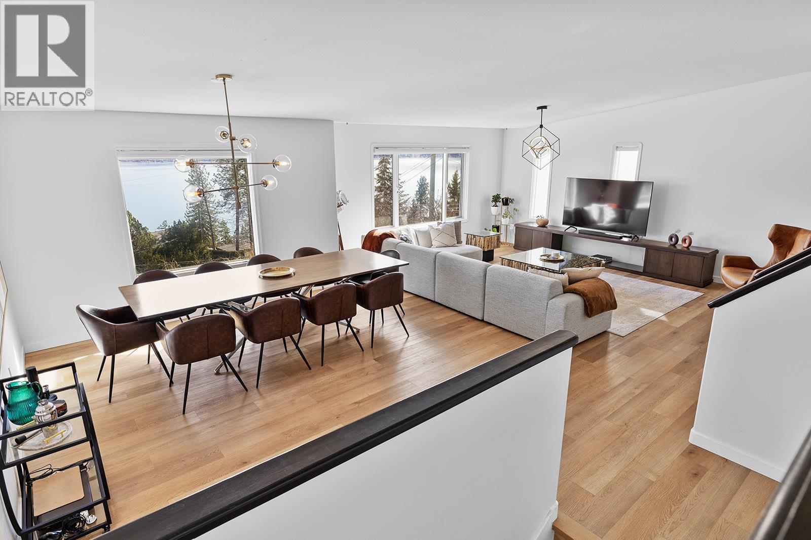  2658 Lakeview Road, West Kelowna