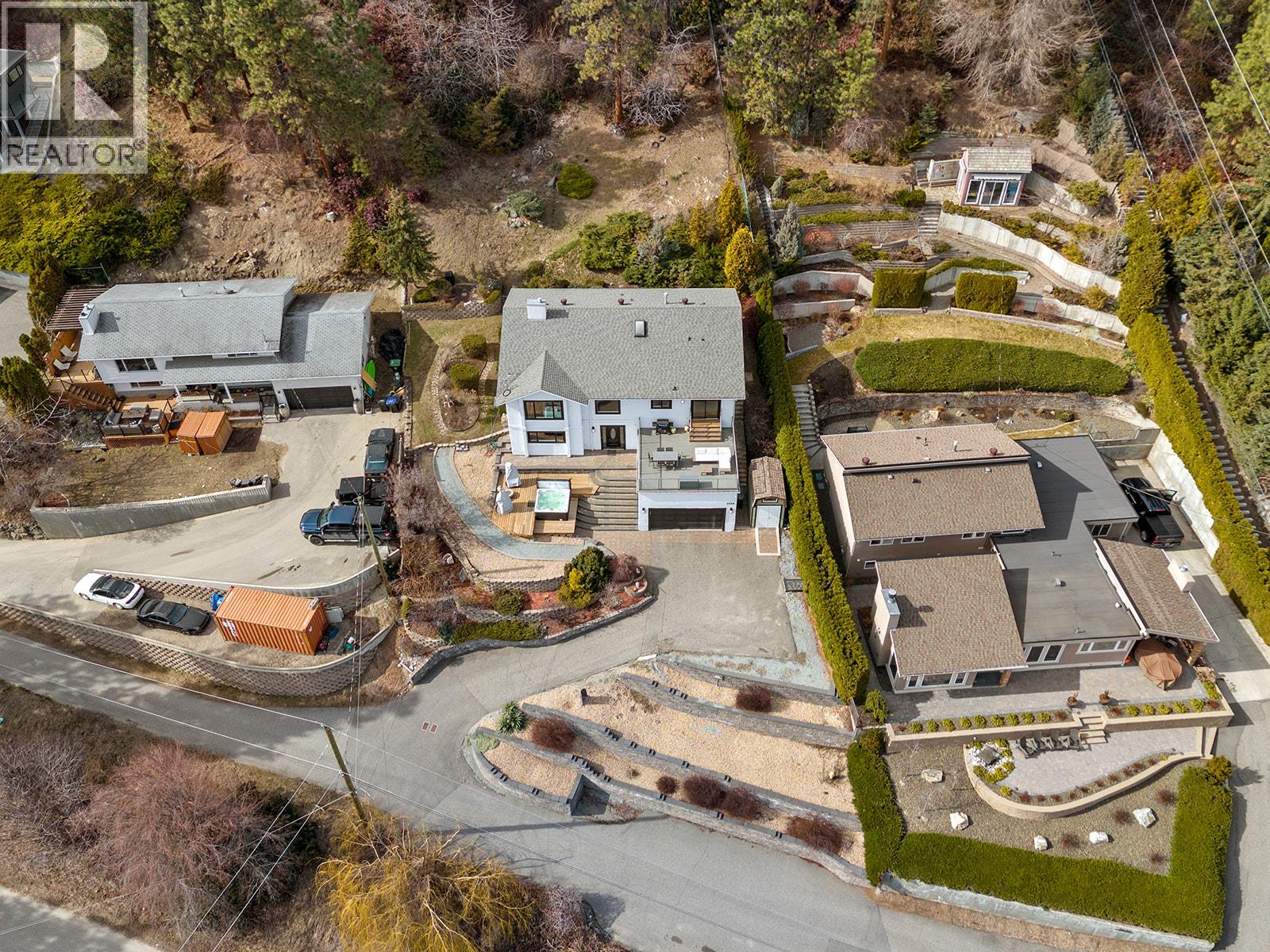  2658 Lakeview Road, West Kelowna