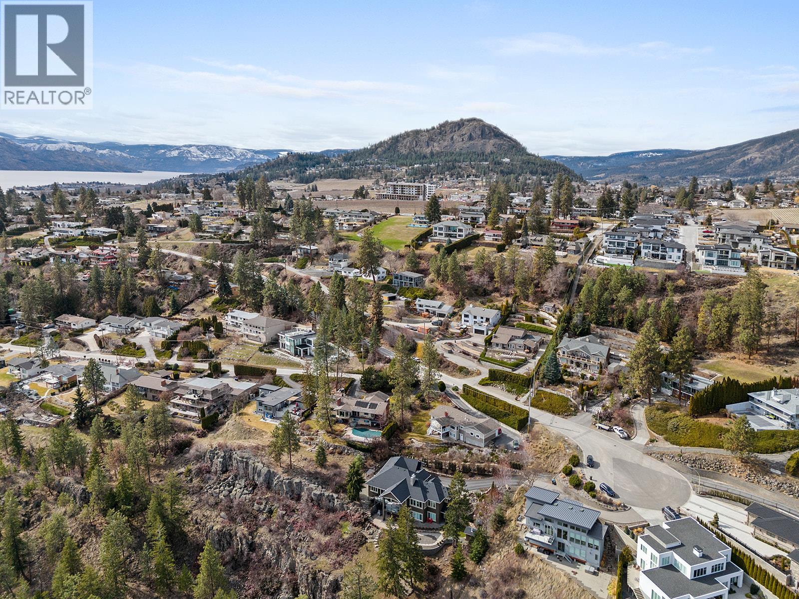  2658 Lakeview Road, West Kelowna