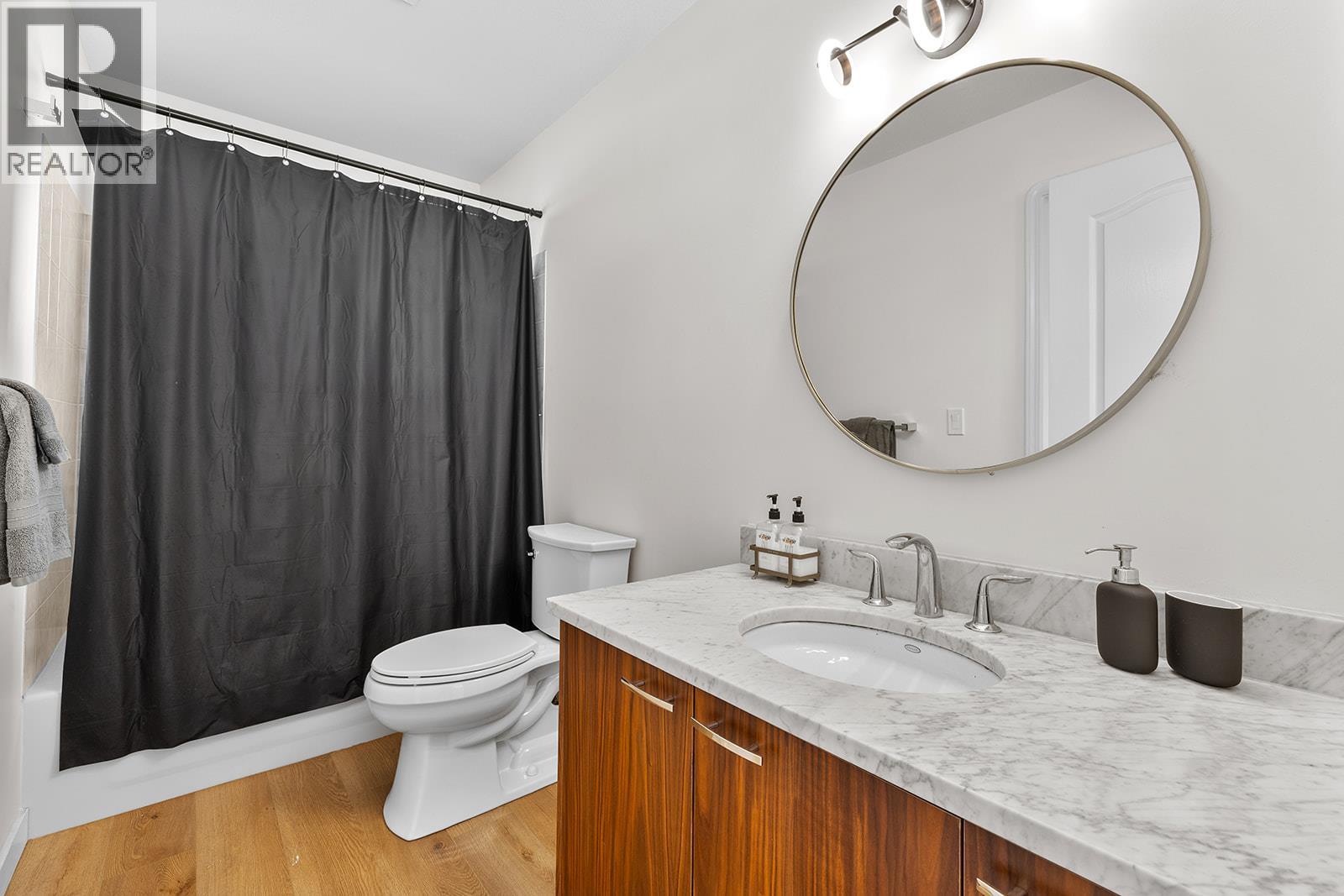  2658 Lakeview Road, West Kelowna