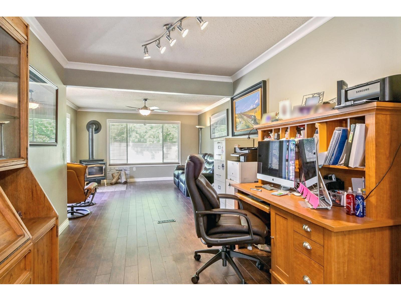 Photo 10 of 4323 200 Street, Langley BC