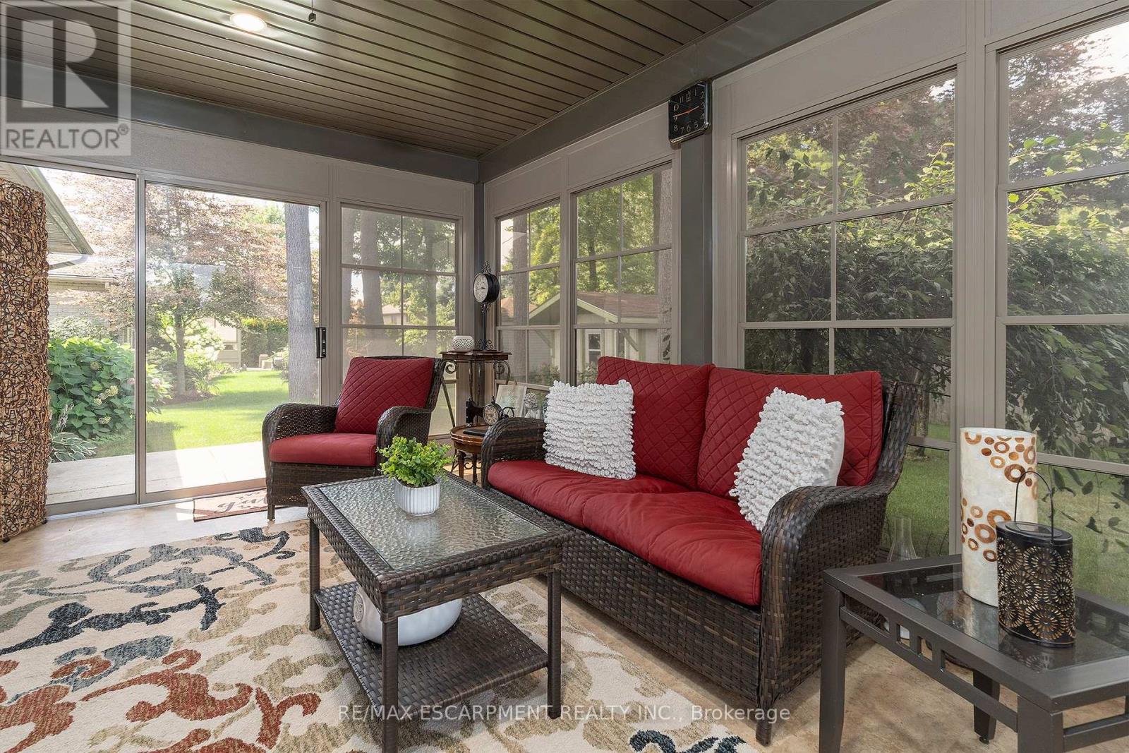 Photo 15 of 6 Wintergreen Crescent, Norfolk ON