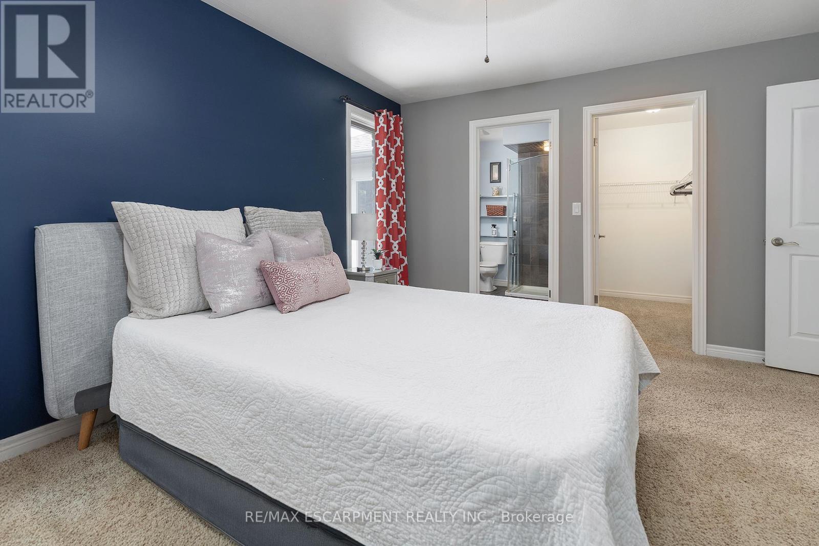 Photo 19 of 6 Wintergreen Crescent, Norfolk ON