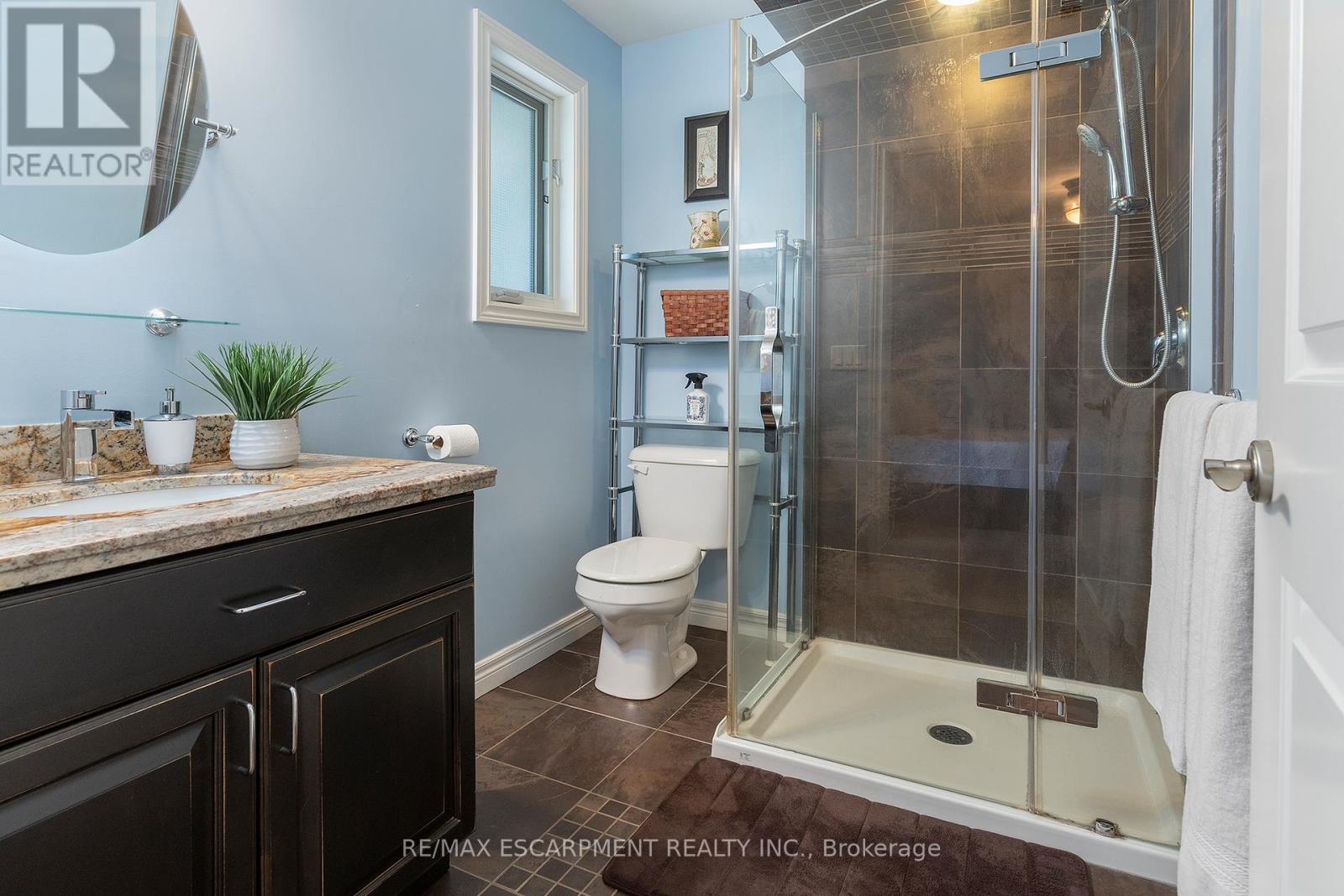 Photo 20 of 6 Wintergreen Crescent, Norfolk ON