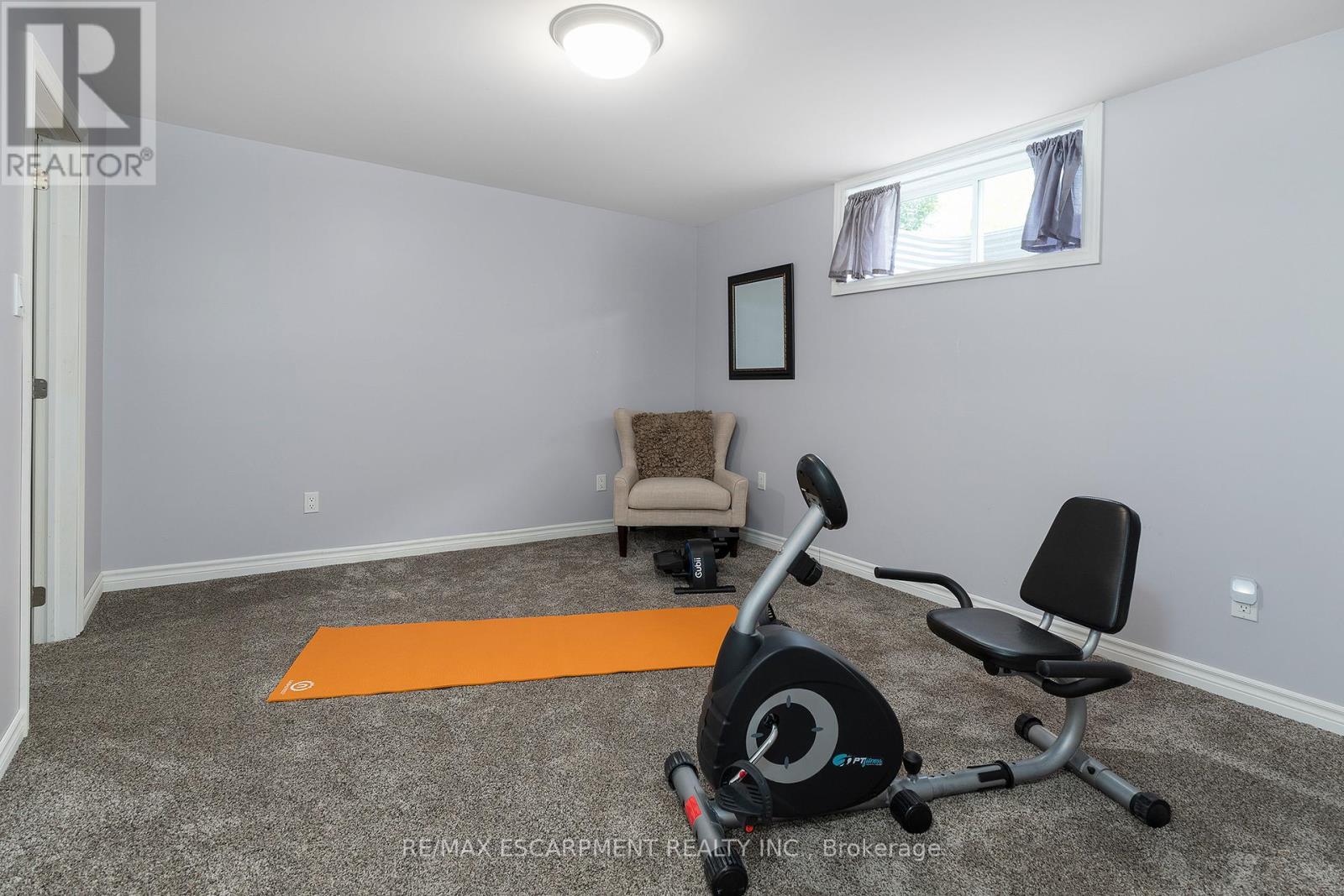 Photo 25 of 6 Wintergreen Crescent, Norfolk ON