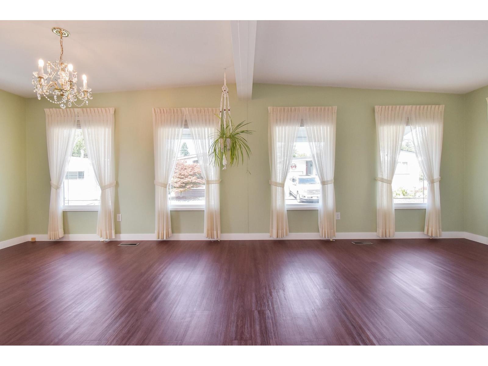Photo 14 of 86 2303 Cranley Drive, Surrey BC