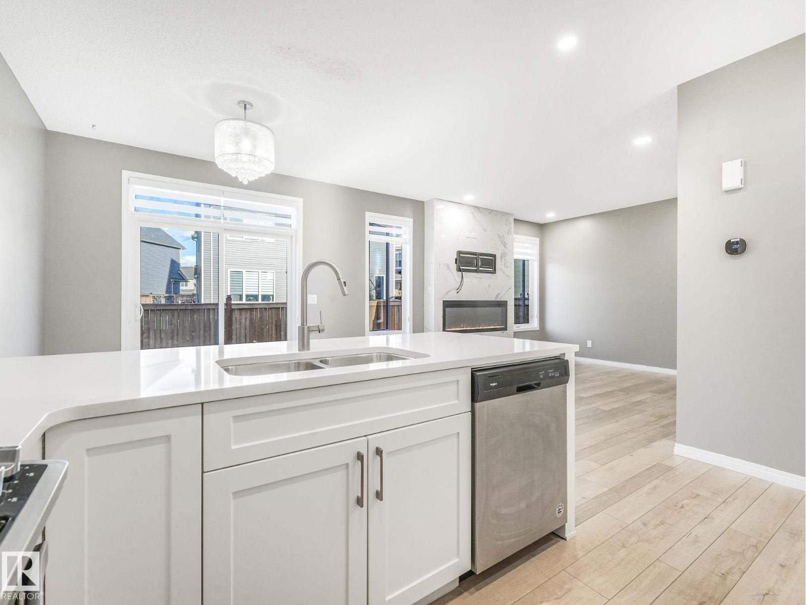 Photo 1 of 1631 203 St Nw, Edmonton AB