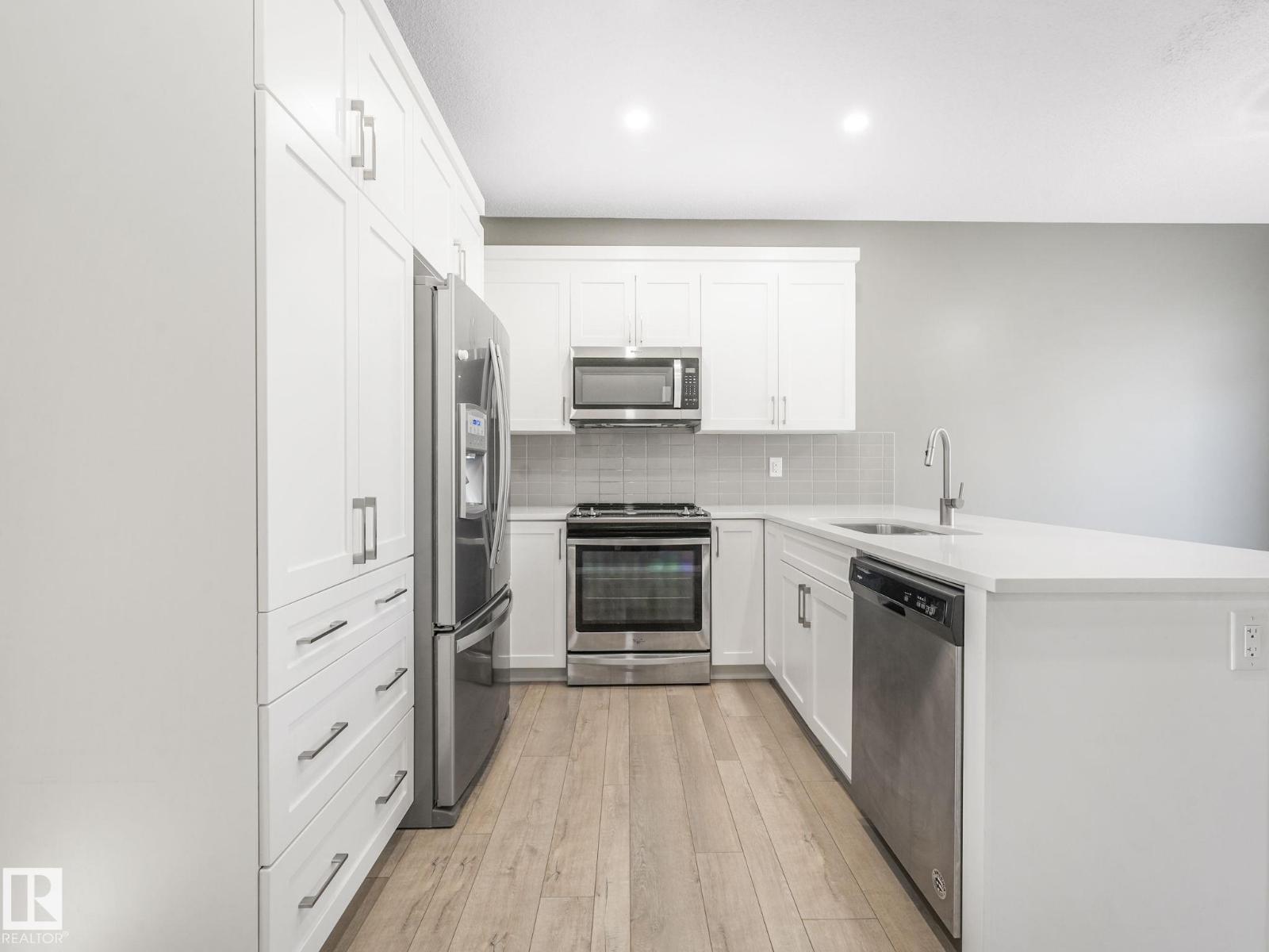 Photo 45 of 1631 203 St Nw, Edmonton AB