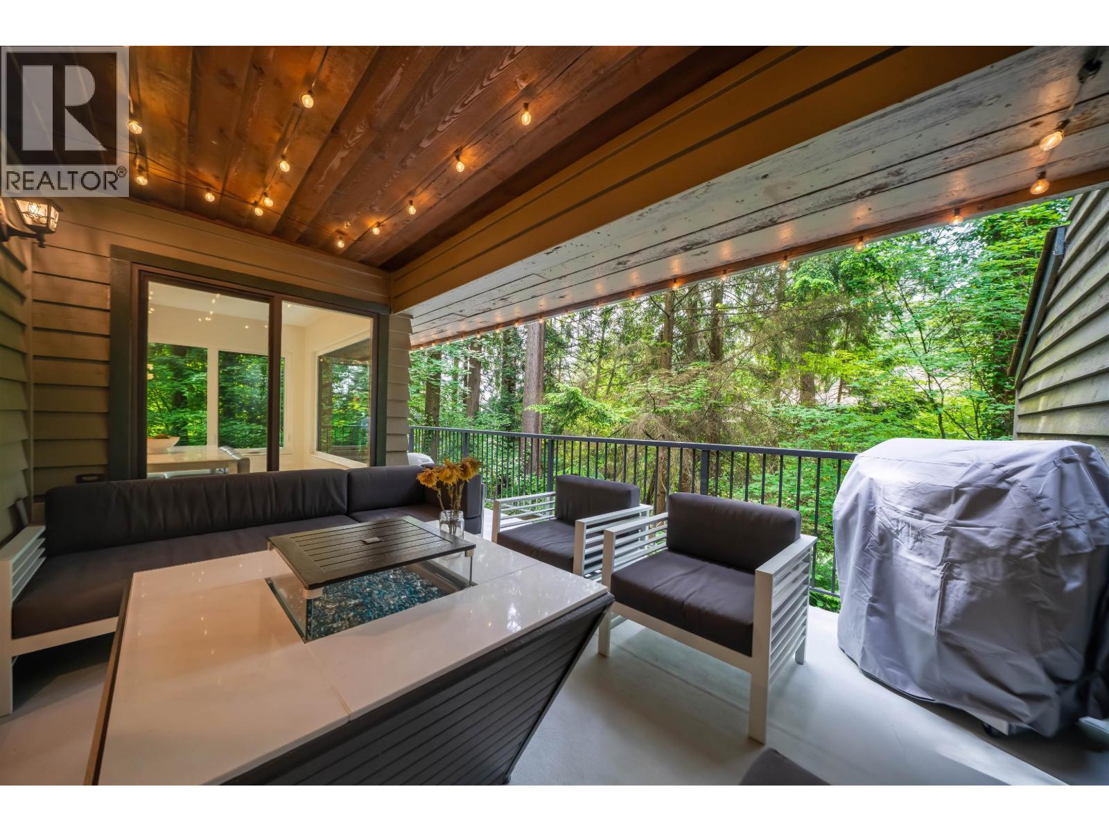 Photo 26 of 867 Frederick Road, North Vancouver BC