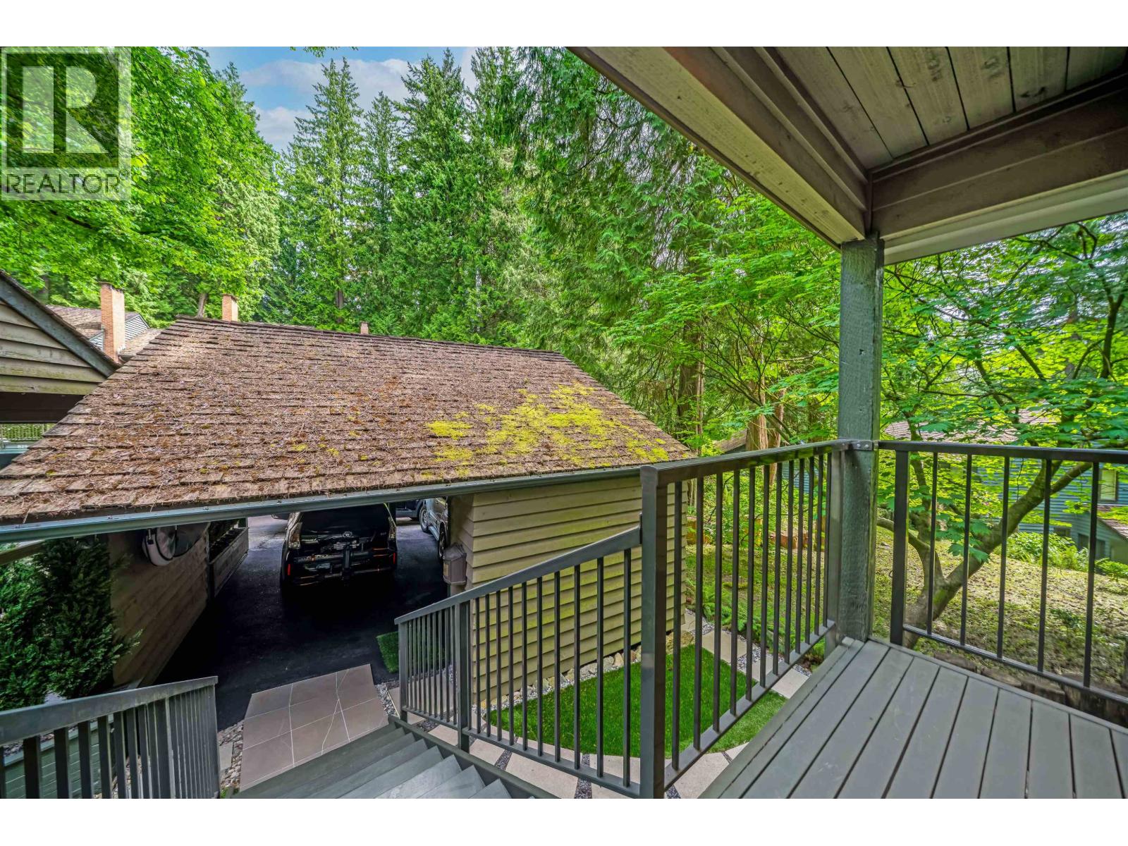 Photo 18 of 867 Frederick Road, North Vancouver BC