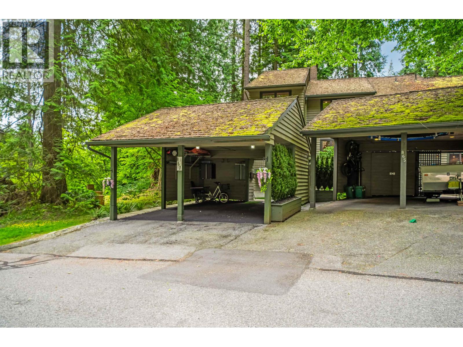 Photo 15 of 867 Frederick Road, North Vancouver BC