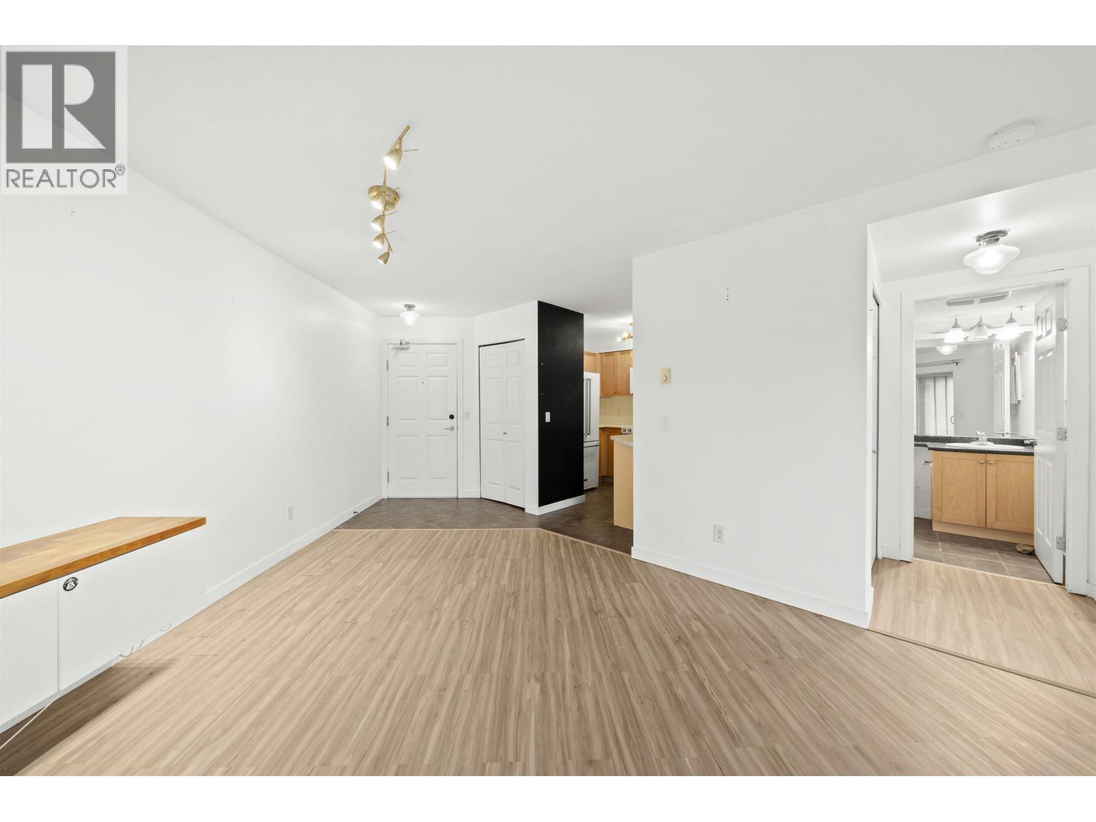 Photo 23 of 3408 240 Sherbrooke Street, New Westminster BC
