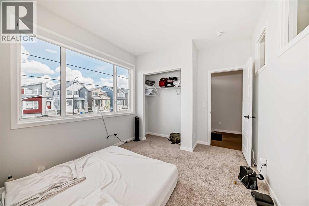 Photo 6 of 153 Edith Way Nw, Calgary AB