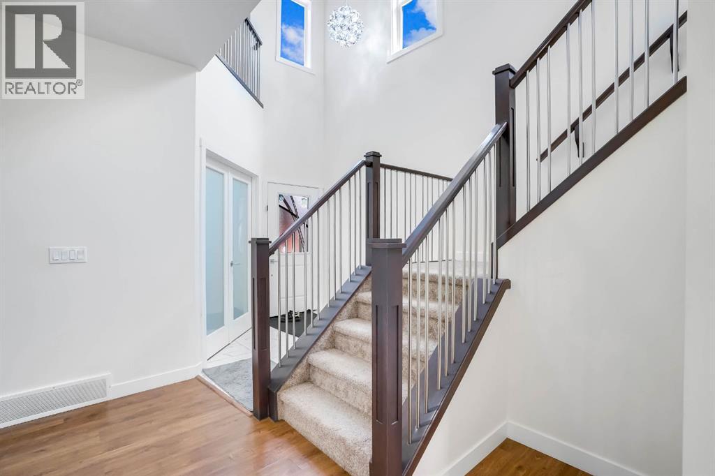 Single Family House for Sale in  Nolanhurst Crescent NW Nolan Hill Calgary 